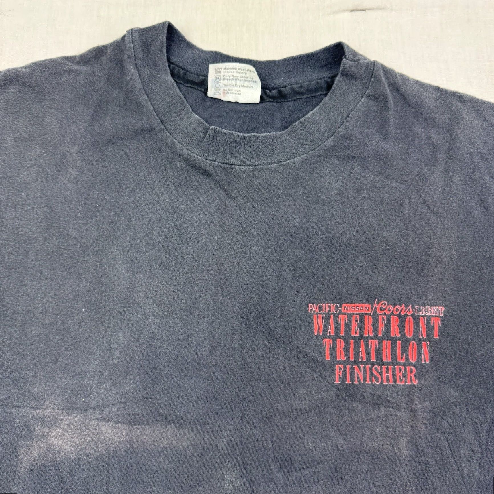 Hanes VINTAGE Hanes Black 90s Grunge Honolulu Triathlon T-Shirt Adult XL Mens Size US XL / EU 56 / 4 - 4 Thumbnail
