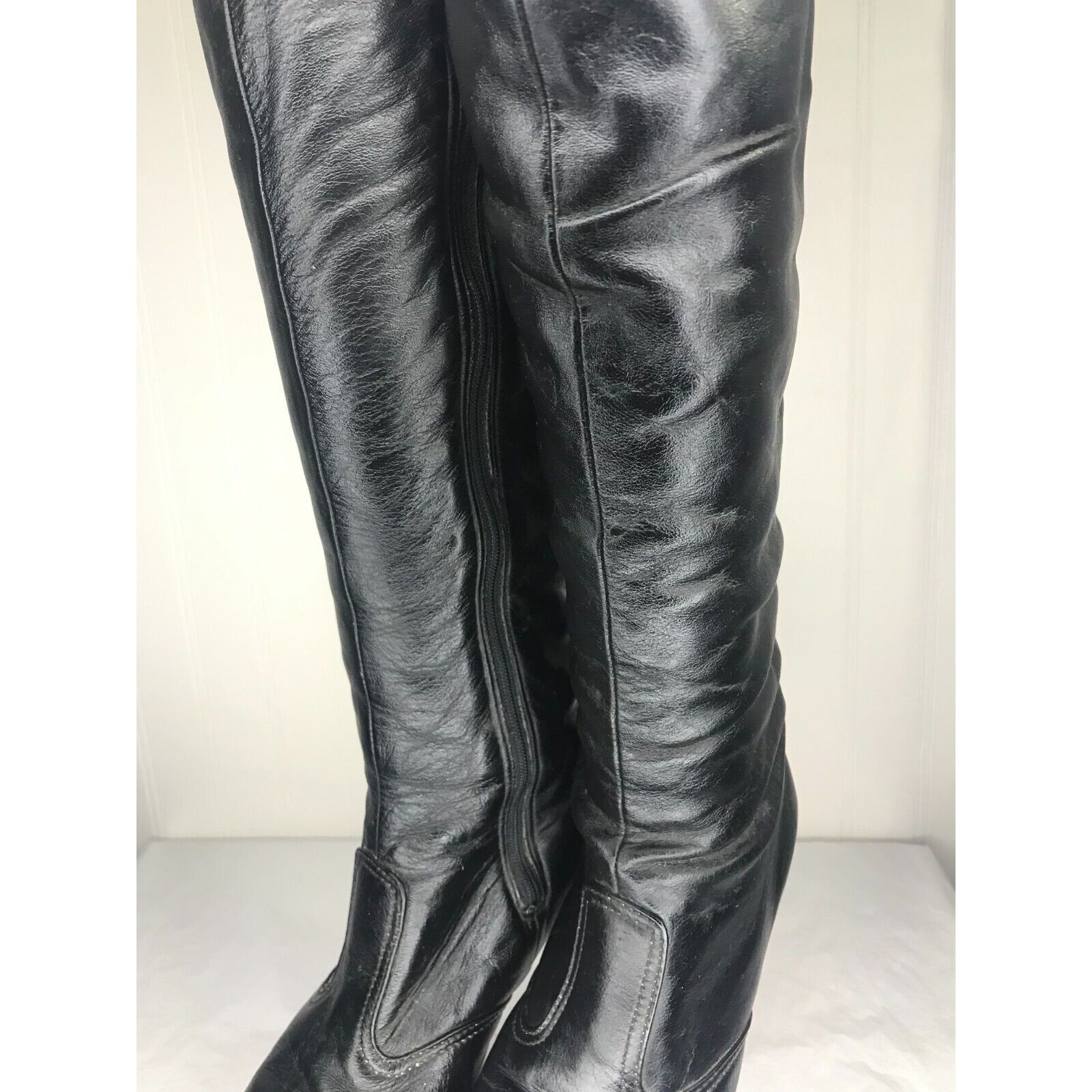 Vintage Vintage 1970s Cobbies Black Leather Block Heel Zipper Knee H Size US 6.5 / IT 36.5 - 4 Thumbnail