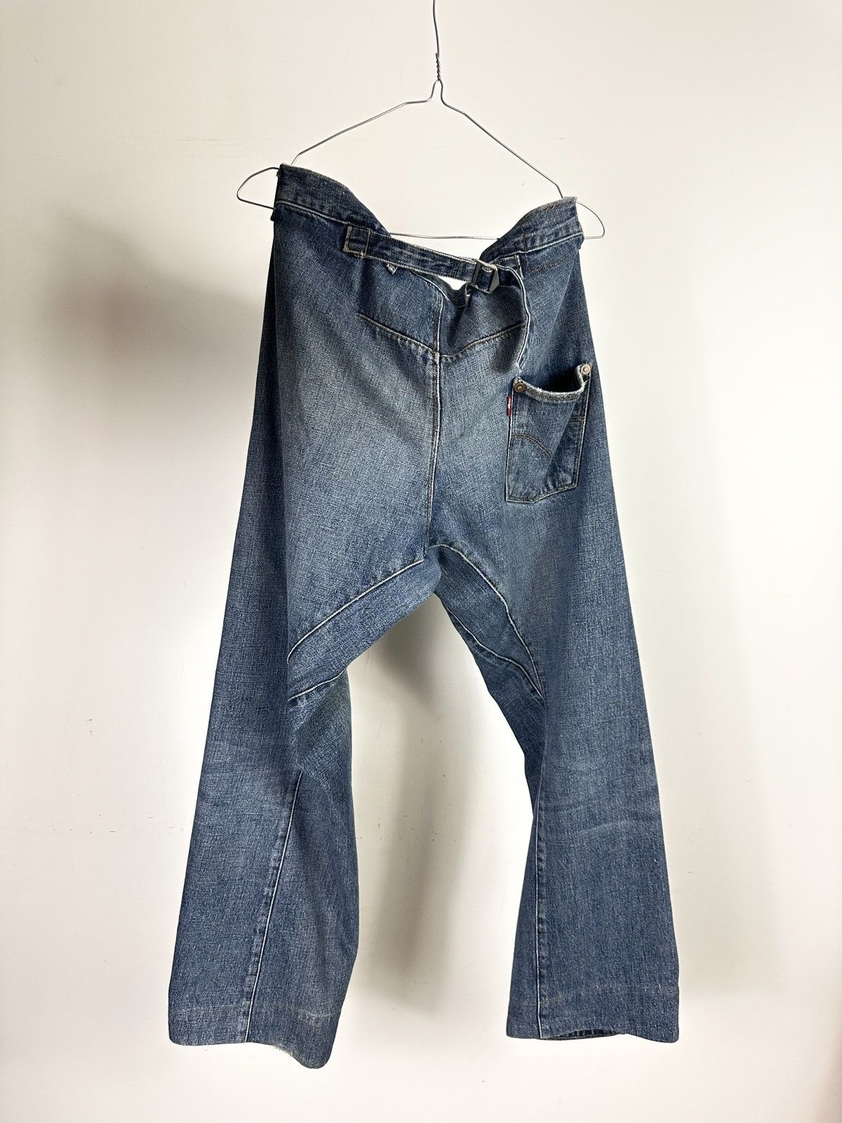 Levi's 2000s Engineered Buckle Belt Jeans 31x34 Size US 31 - 5 Thumbnail