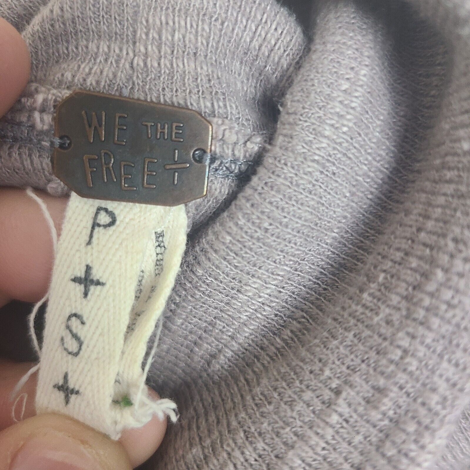 Free People Free People We The Split Back Turtleneck Stone Taupe Gray Lo Size S / US 4 / IT 40 - 3 Thumbnail