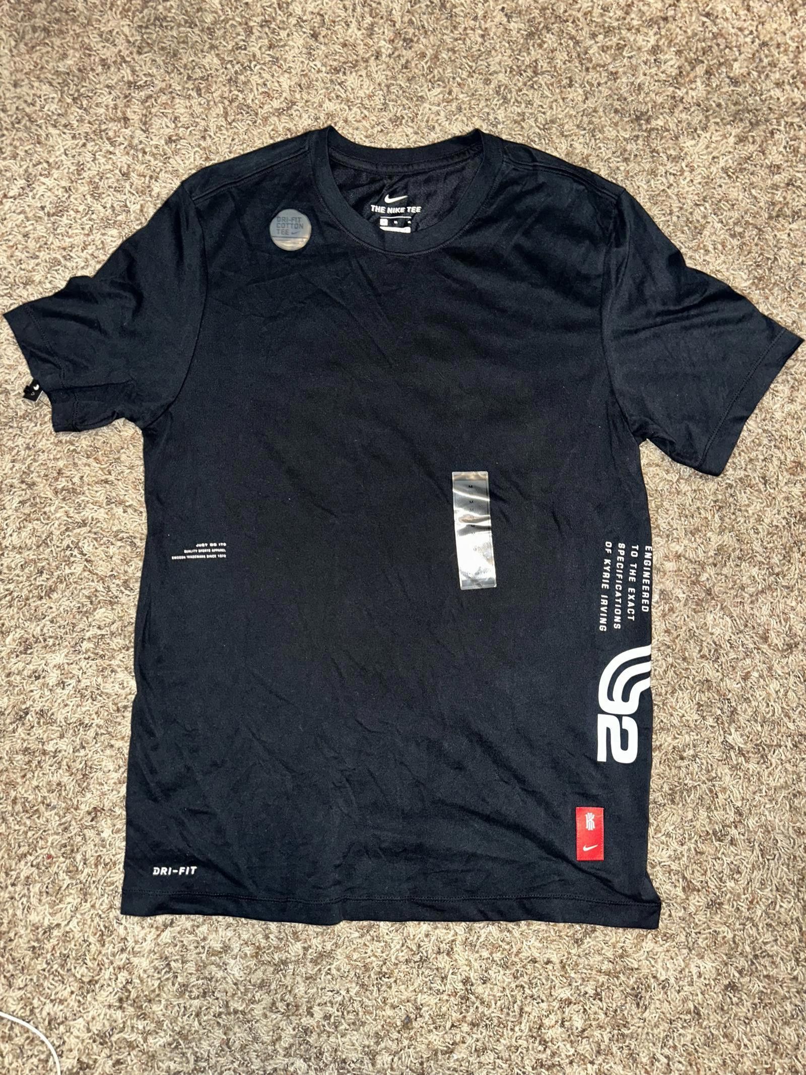 Nike Nike Kyrie Irving Dry Tee SS Black Sample Size US M / EU 48-50 / 2 - 1 Thumbnail