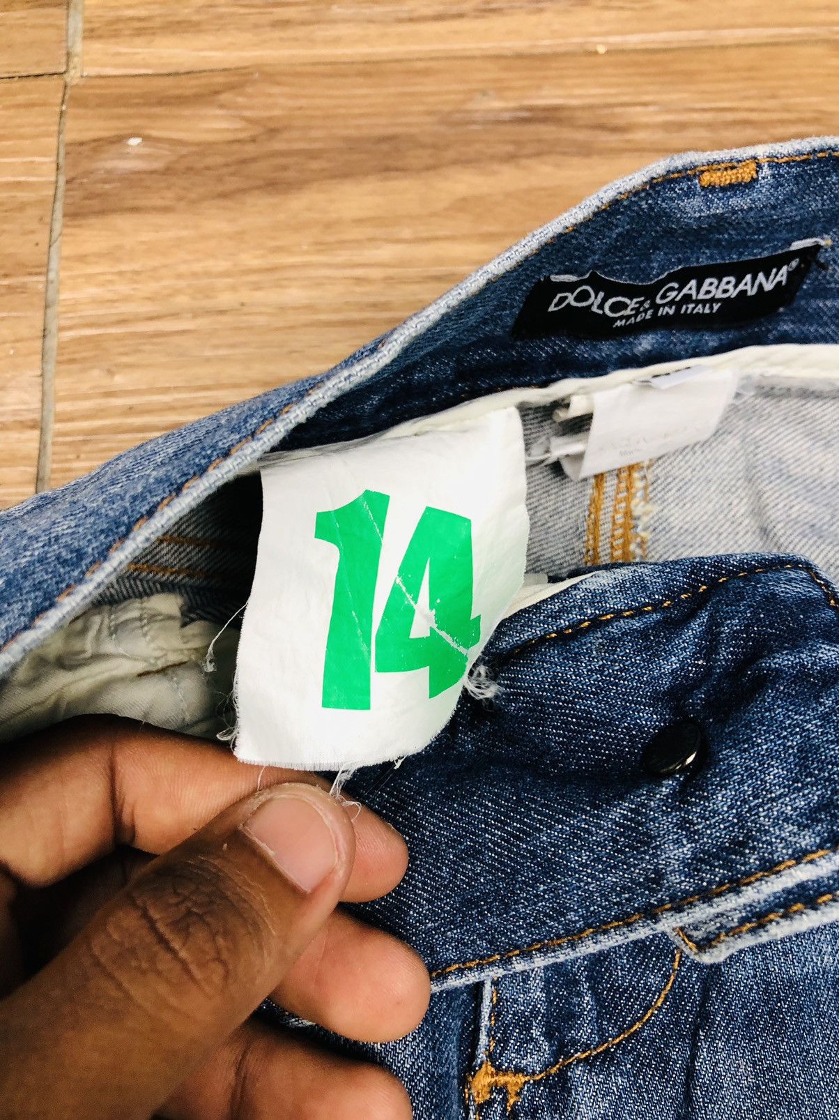 Dolce & Gabbana Dolce & Gabbana Distressed Jeans (33) Size US 44 / EU 60 - 12 Thumbnail