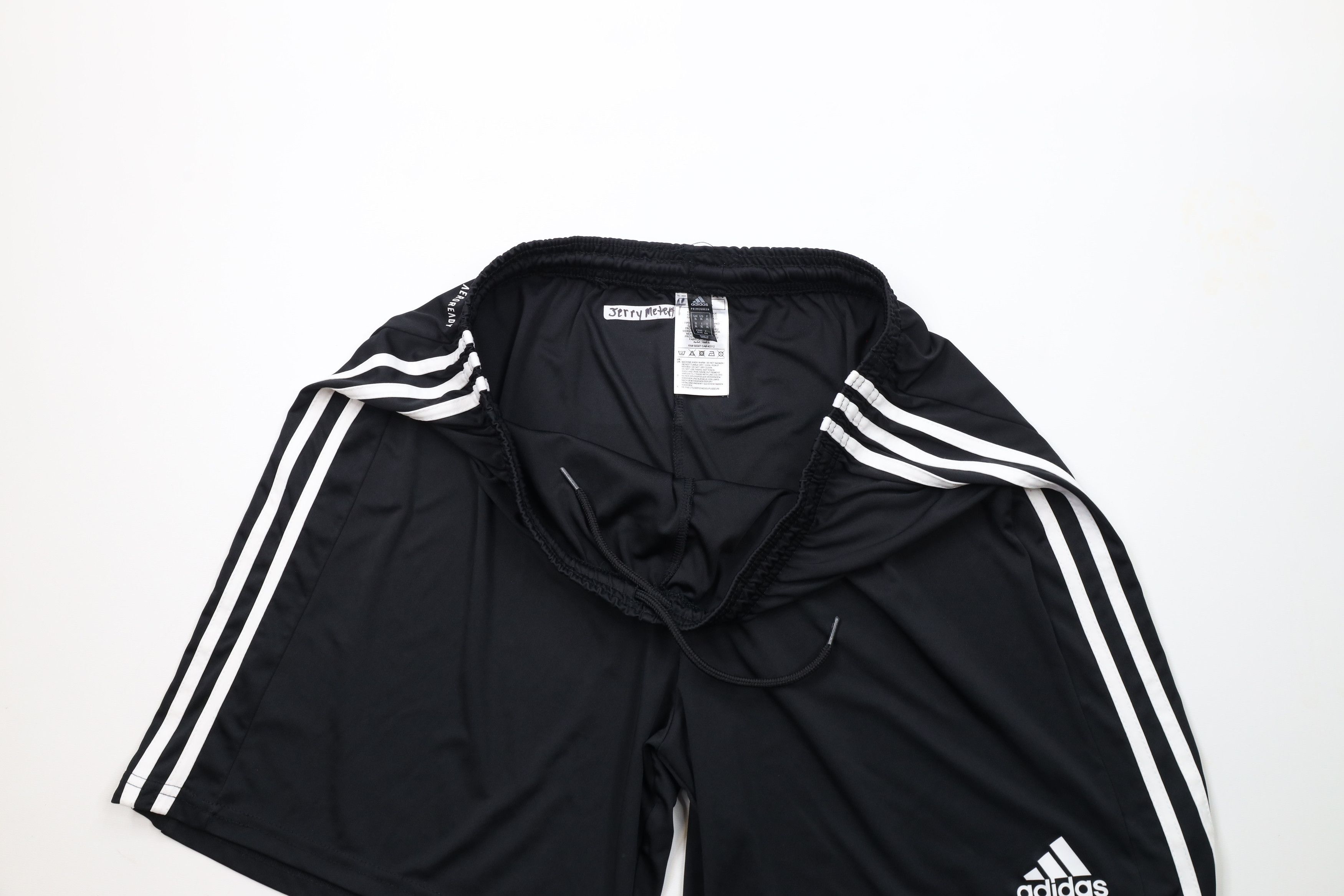 Adidas × Vintage Vintage Adidas Above Knee Running Soccer Shorts Black Size US 36 / EU 52 - 6 Thumbnail
