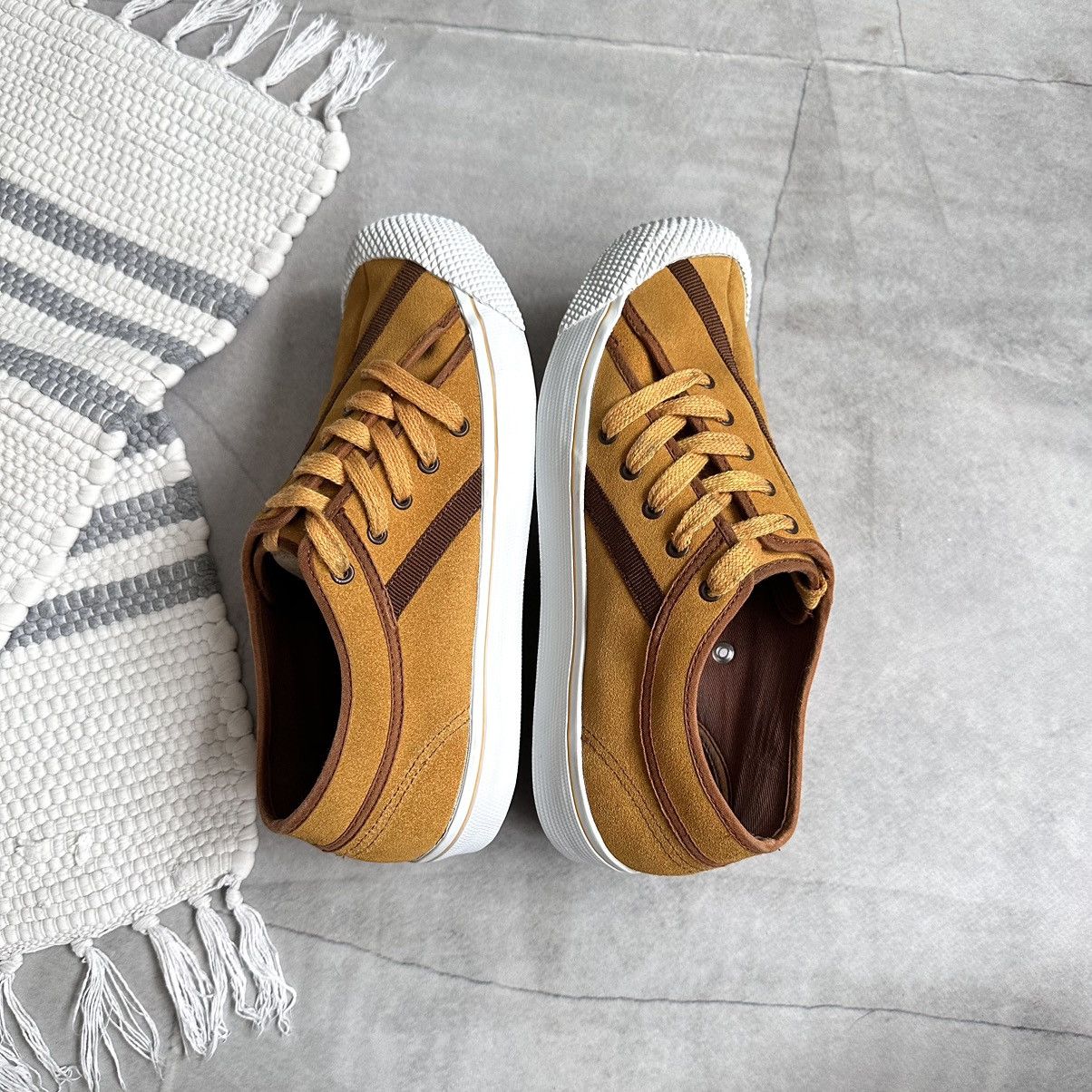 ASH × Diesel × Miss Sixty RARE Miss Sixty Side Lace Up Sneakers Shoes Converse Vibe Size US 7 / IT 37 - 5 Thumbnail