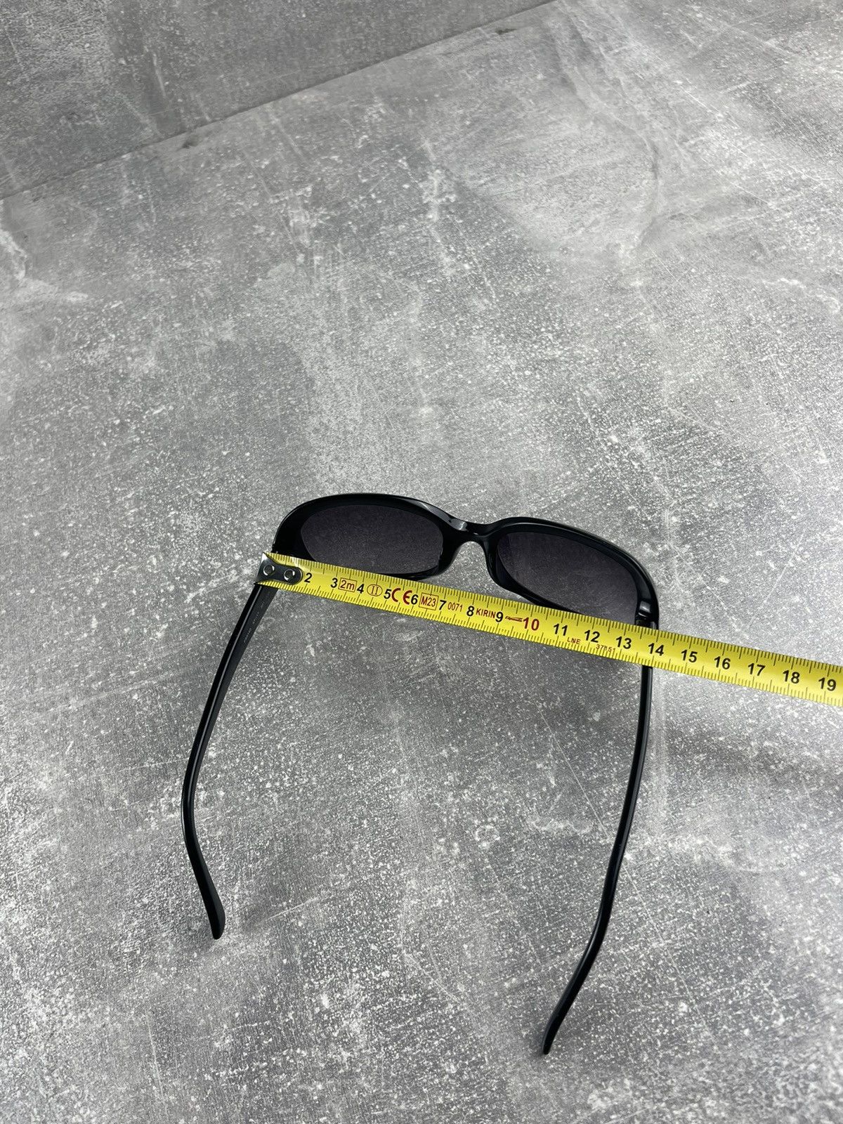 Fendi Fendi Black Oval FF Monogram Sunglasses Italy Made Vintage Size ONE SIZE - 8 Thumbnail
