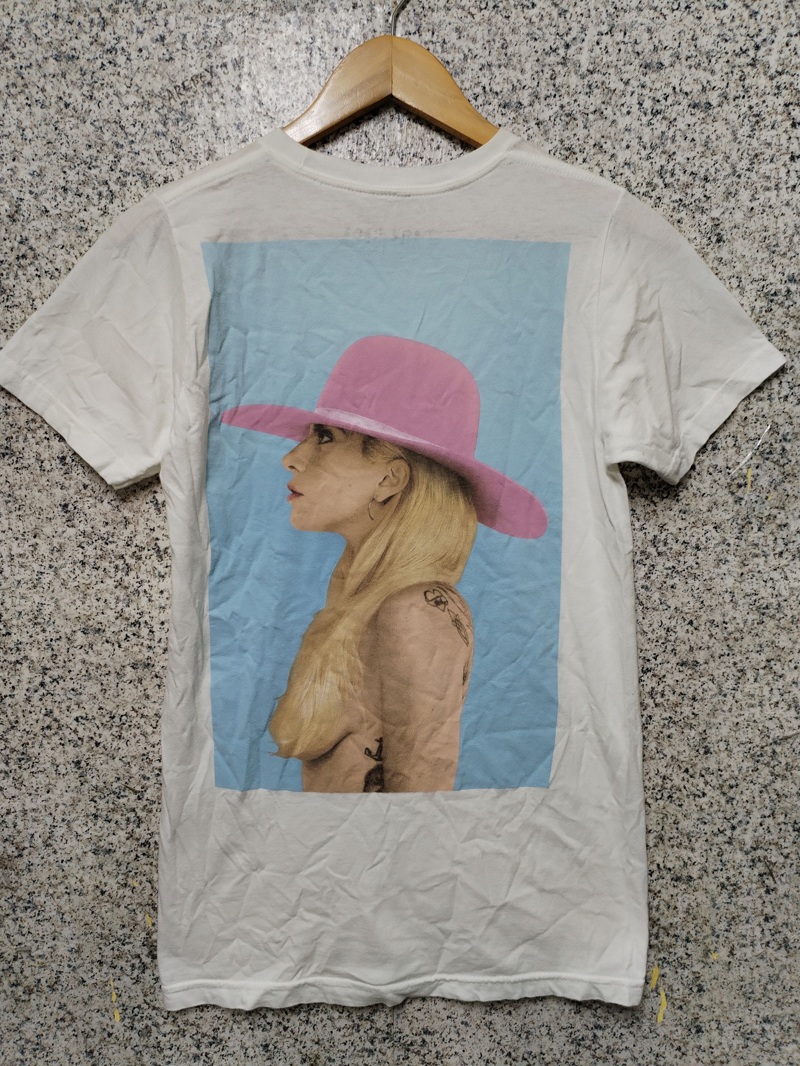 Band Tees VINTAGE LADY GAGA VERY RARE Size US S / EU 44-46 / 1 - 2 Thumbnail