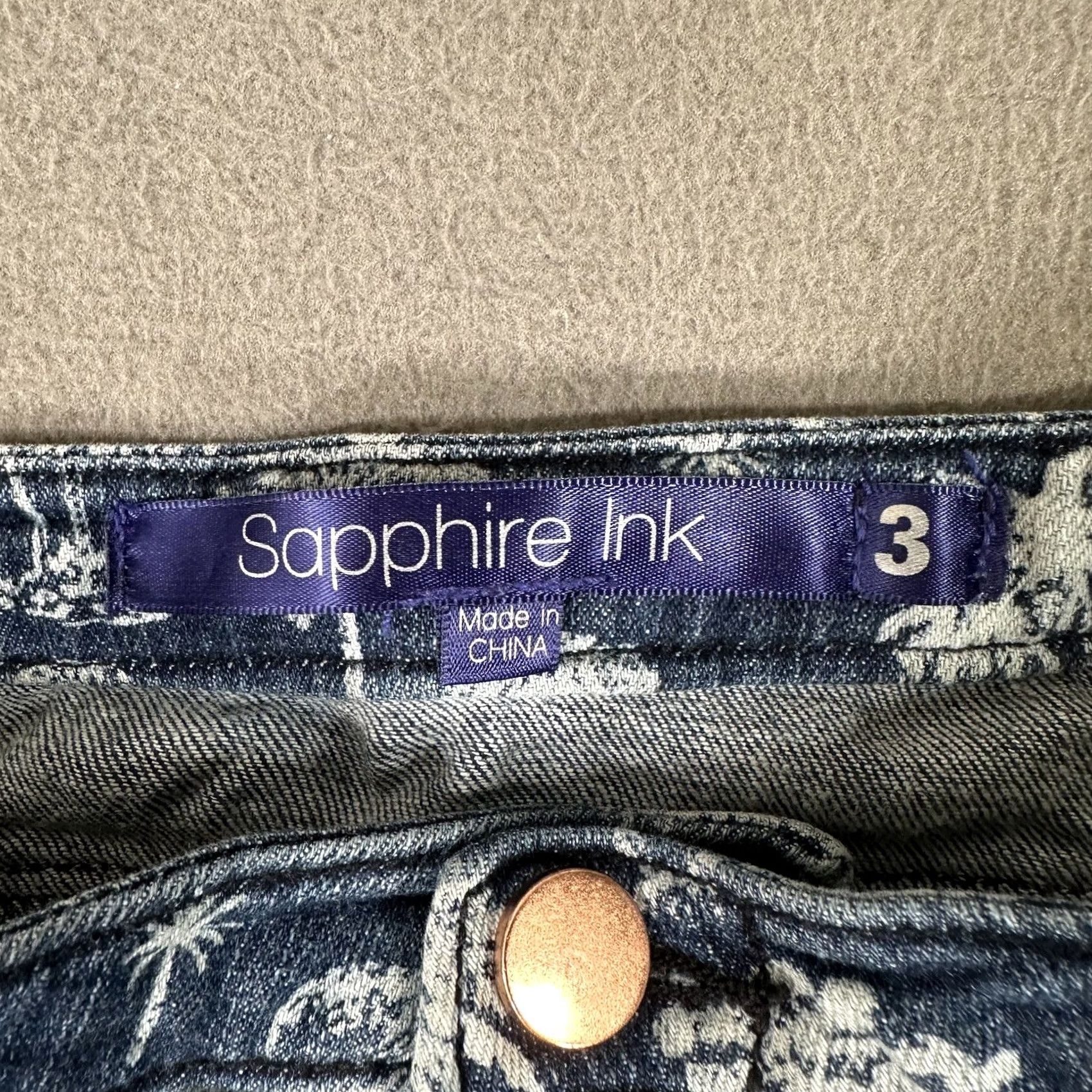 Vintage Sapphire Ink Shorts Denim Dark Wash Button Fly 5-Pocket Juniors 3 Palm Tree Print Casual Pockets 2" Inseam Size 26" / US 2 / IT 38 - 4 Thumbnail