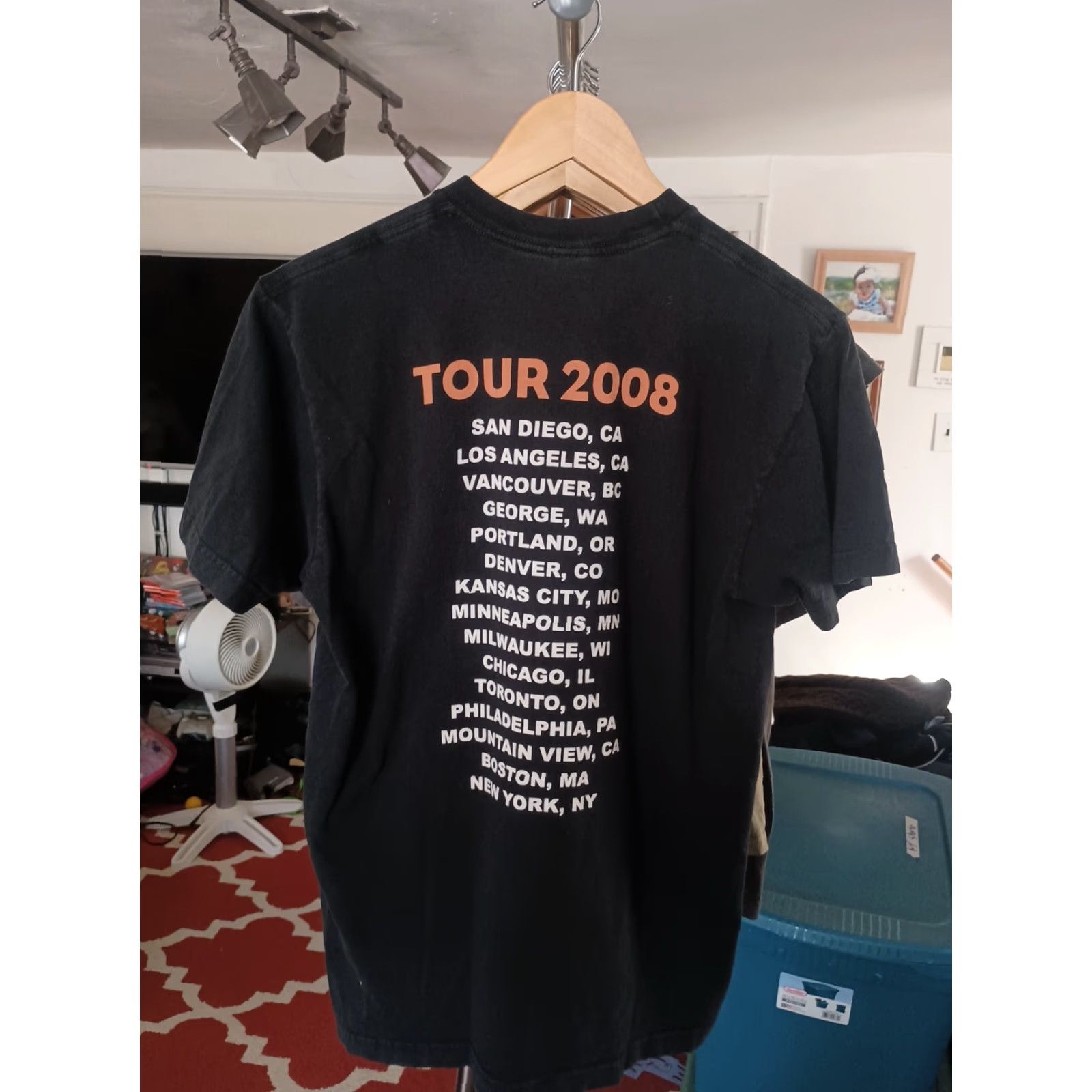 American Apparel VTG American Apparel The Kooks Band Tour T-shirt M Black Men Shirt Short Sleeve USA Size US M / EU 48-50 / 2 - 4 Thumbnail