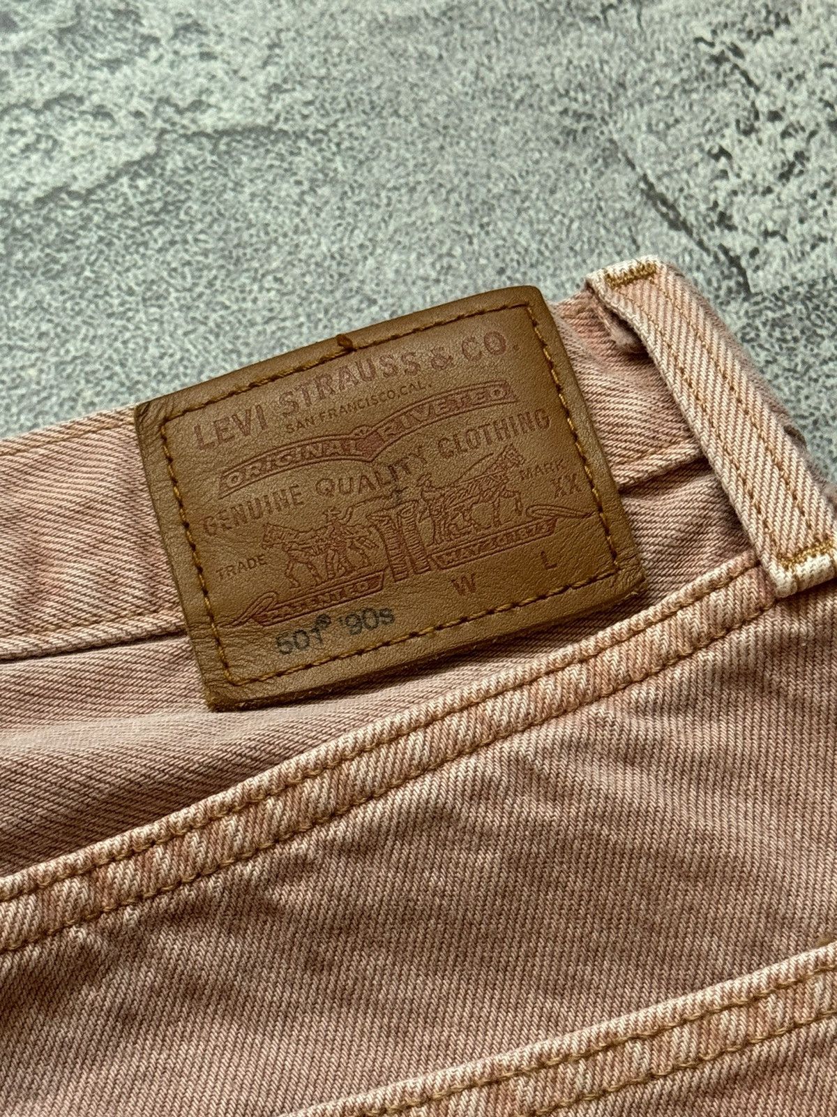 Levi's × Levi's Vintage Clothing × Vintage Levi’s 501 30/32 90s pink denim Jean pant trouser relaxed Size 32" / US 10 / IT 46 - 8 Thumbnail