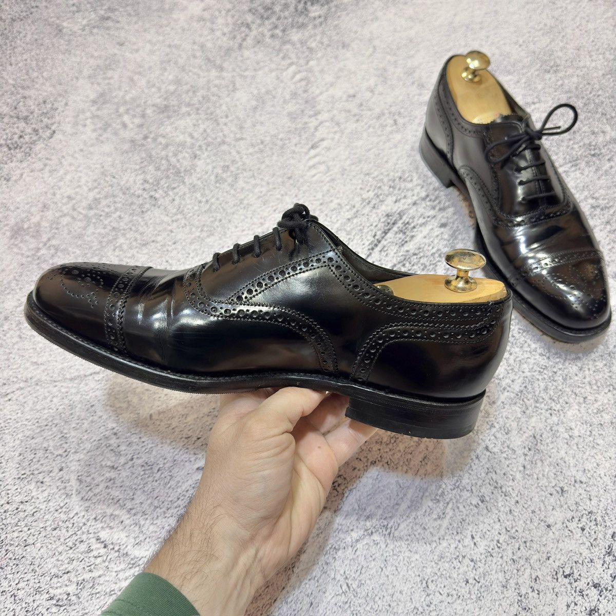 Designer × Handmade × Loake Loake Overton England Oxfords Brogues US8.5 UK7.5 EU41.5 Size US 8.5 / EU 41-42 - 5 Thumbnail