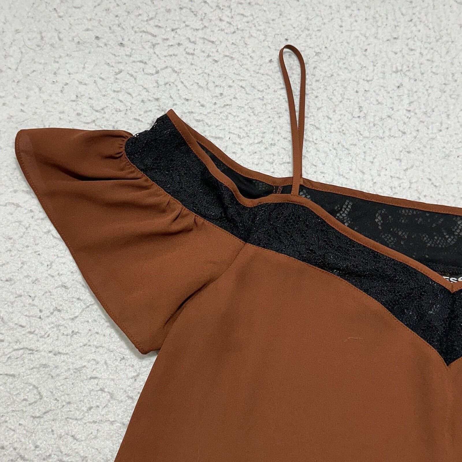 Express Express Brown Black Lace Flutter Short Sleeve Blouse Size S / US 4 / IT 40 - 6 Thumbnail