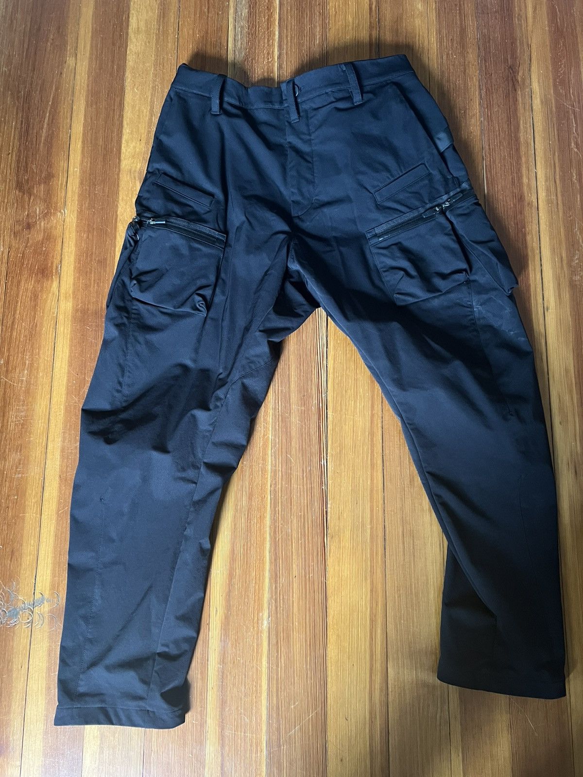 ACRONYM P33-DS ひんぱん SIZE S 中古美品 付属品完備 アクロニウム