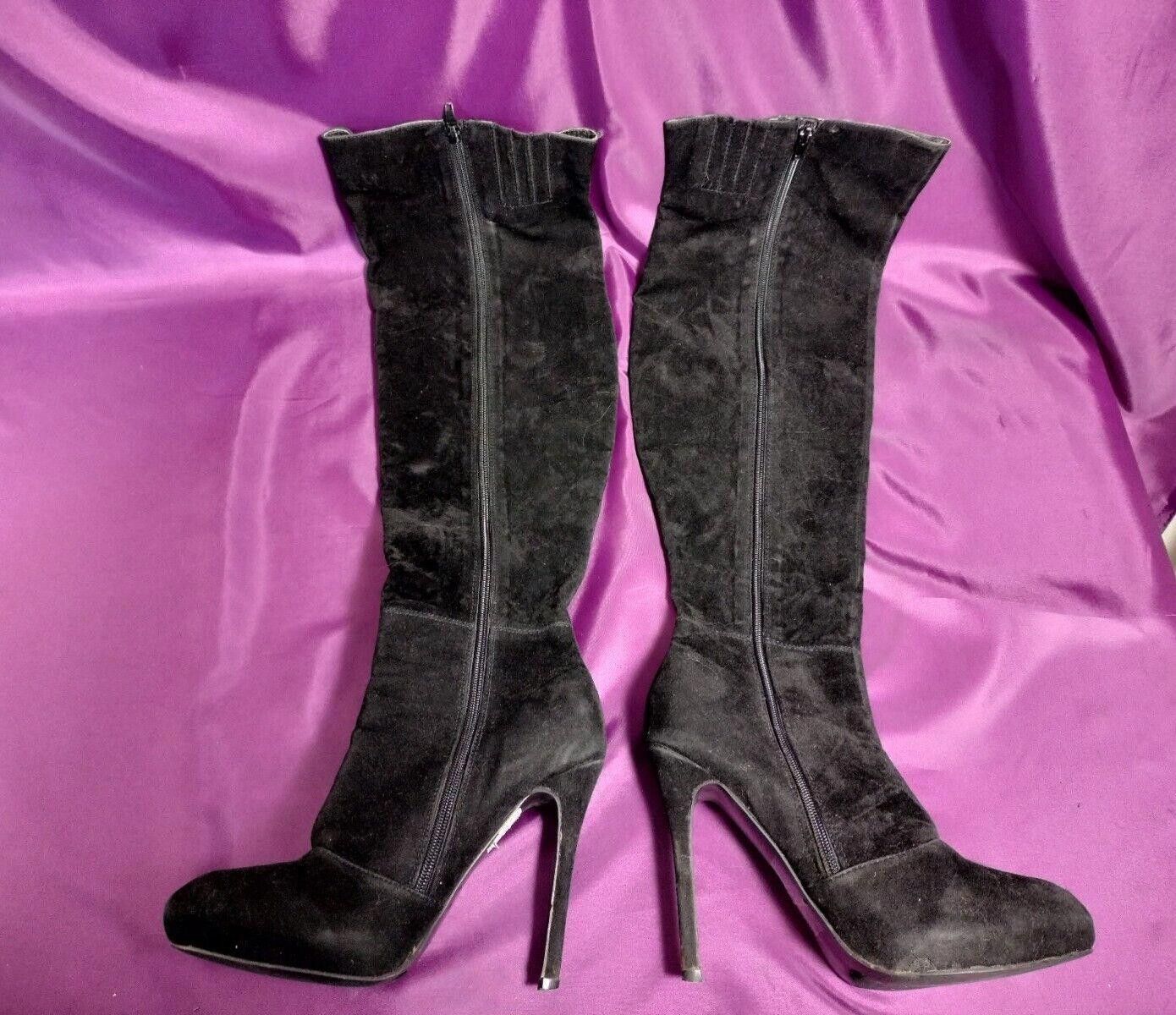 Designer Jahmesia Boots Size 8 Size US 8 / IT 38 - 2 Thumbnail