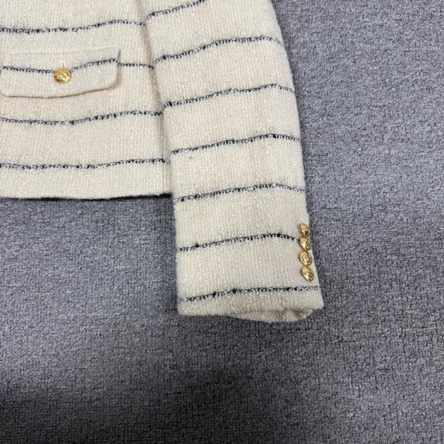 Celine Celine Classic Tweed Striped Gold Button Short Jacket Size XS / US 0-2 / IT 36-38 - 4 Thumbnail