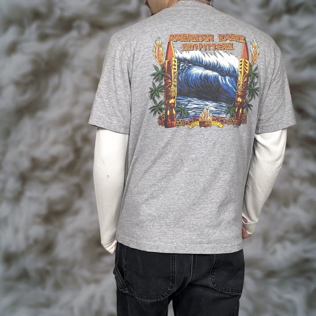 American Eagle Outfitters American Eagle Outfitters Shirt Medium Gray Y2K Surf Wave Hawaiian Graphic Tee Size US M / EU 48-50 / 2 - 1 Thumbnail