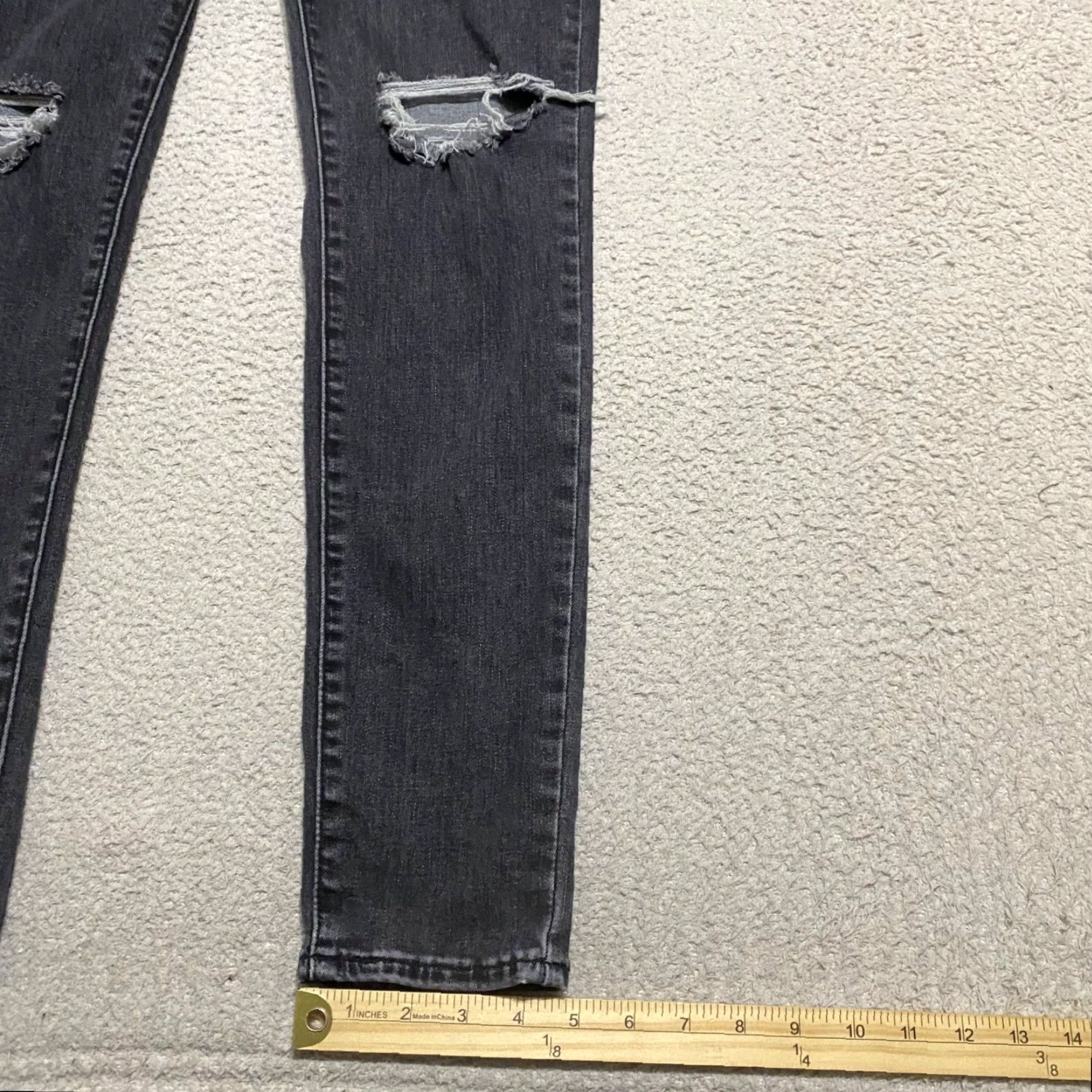 Levi's **Levi's 721 Skinny Jeans Women's Dark Gray Distressed 28** User: Levi's 721 Skinny Jeans Women's Dark Gray Distressed 28 Size 26" / US 2 / IT 38 - 5 Thumbnail