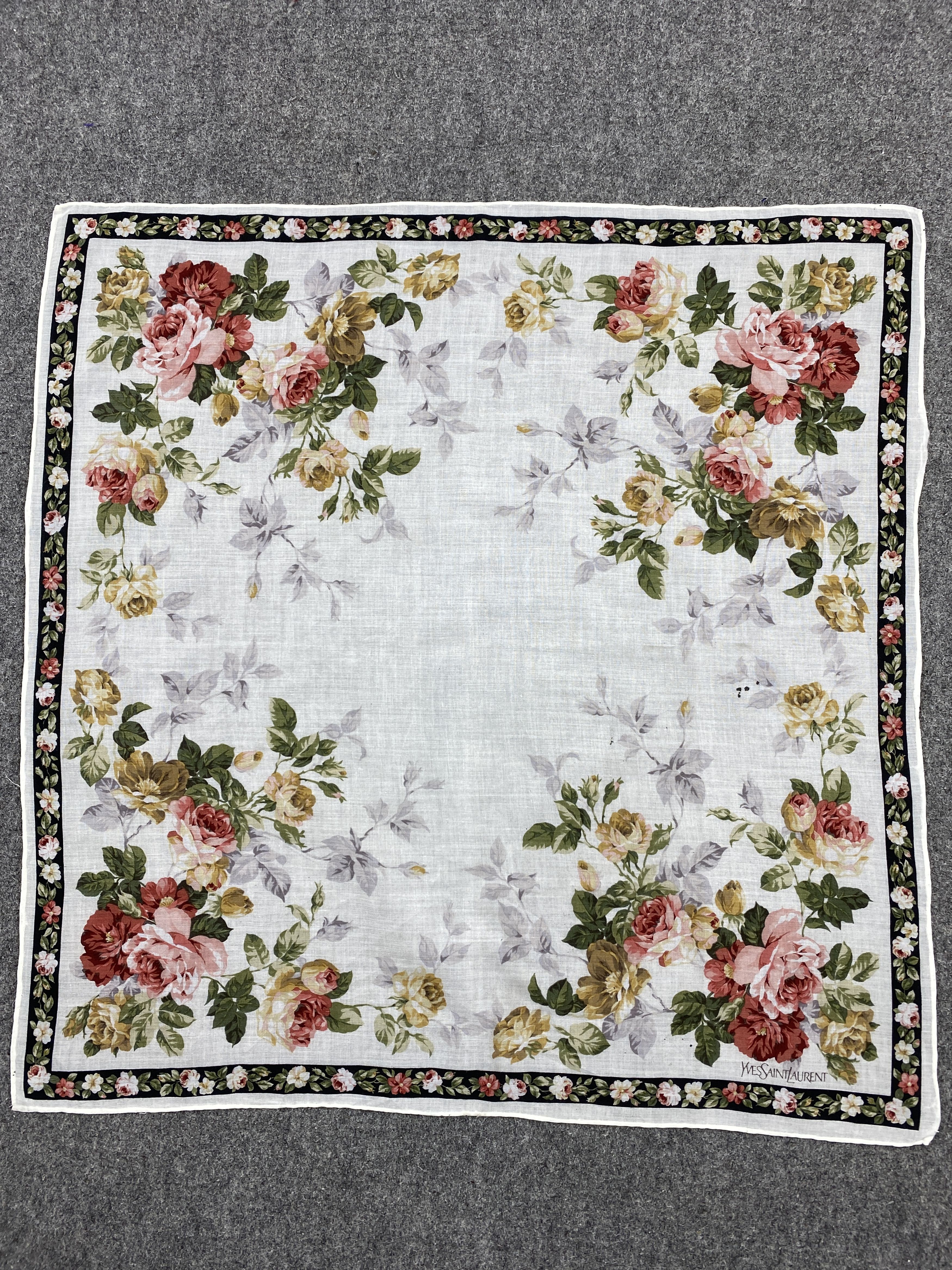 Yves Saint Laurent Yves Saint Laurent Handkerchief / Neckerchief HKC1121 Size ONE SIZE - 4 Thumbnail