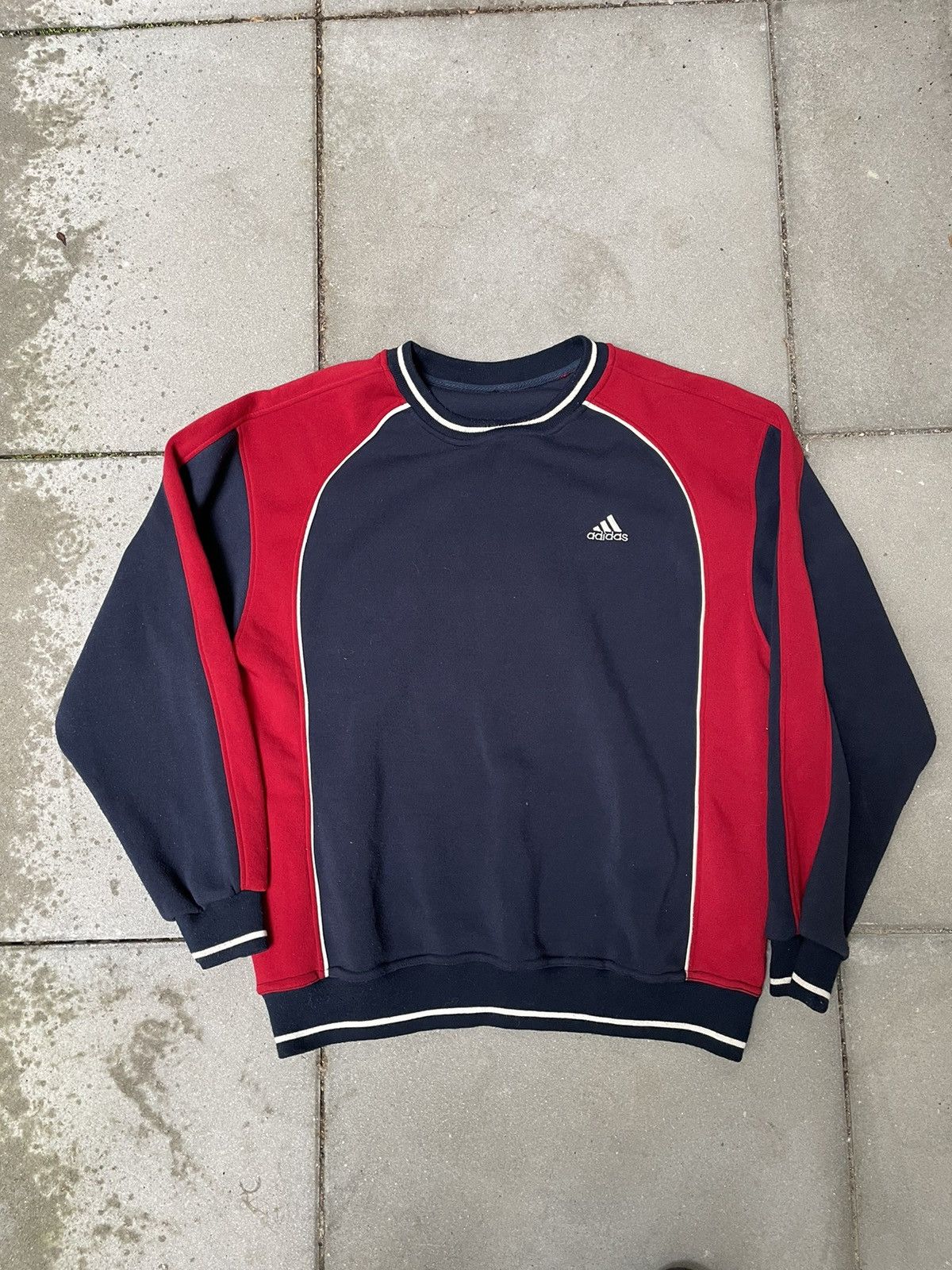 Adidas × Vintage Vintage Adidas Small Logo Sweatshirt 90s retro Size US L / EU 52-54 / 3 - 1 Preview