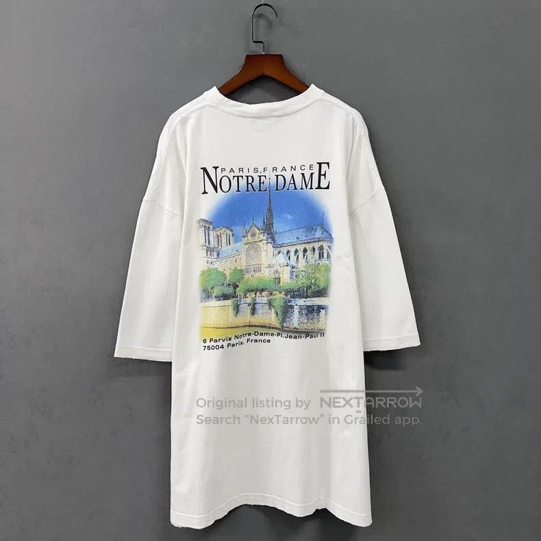 Balenciaga Balenciaga White distressed castle short-sleeve T-shirt Size US XS / EU 42 / 0 - 2 Thumbnail