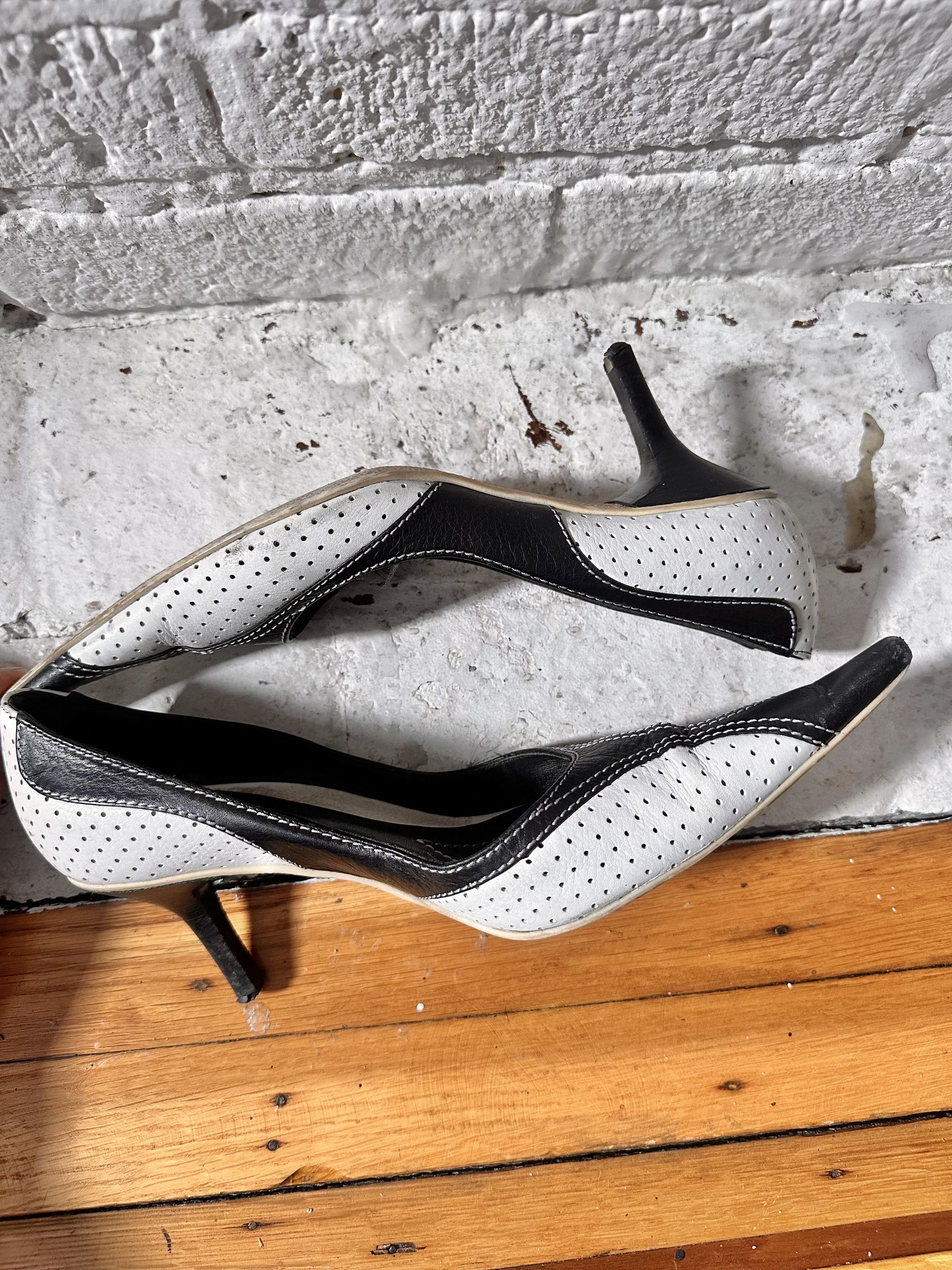 Versace VINTAGE GIANNI VERSACE SPORT HEELS_ BLACK/WHITE_ 38.5 Size US 7.5 / IT 37.5 - 6 Thumbnail