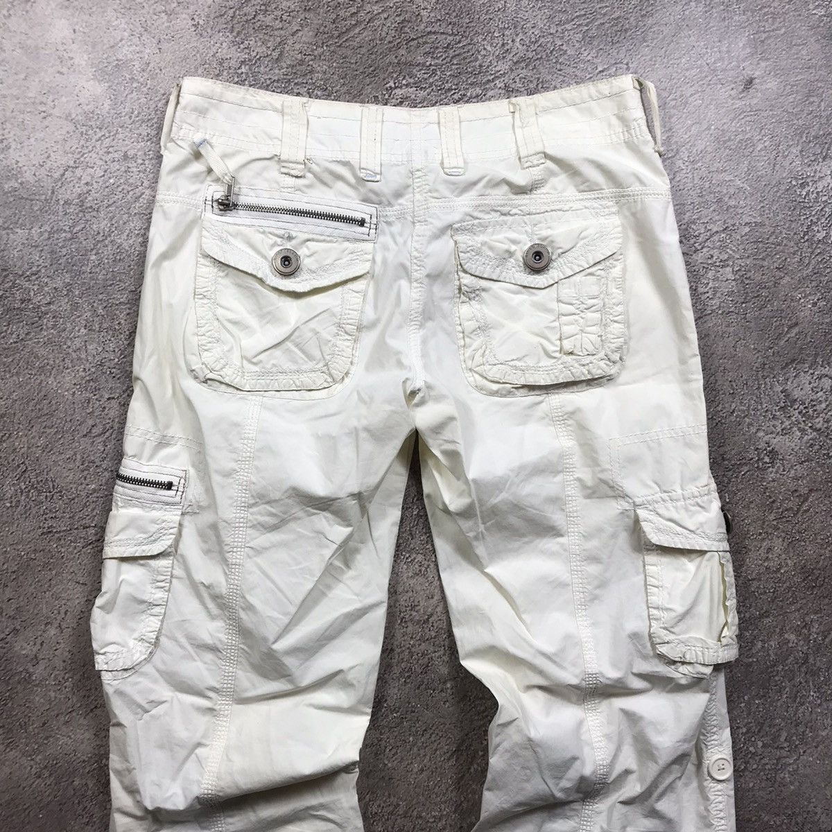 Vintage Vintage Y2K Baggy Cargo Pants Distressed Streetwear Cream 28 Size 28" / US 6 / IT 42 - 7 Thumbnail