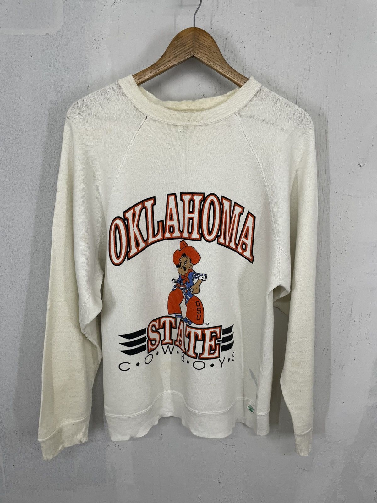 Vintage Vintage 90s Discus Athletic by Tultex Oklahoma Cowboys Size US M / EU 48-50 / 2 - 1 Thumbnail