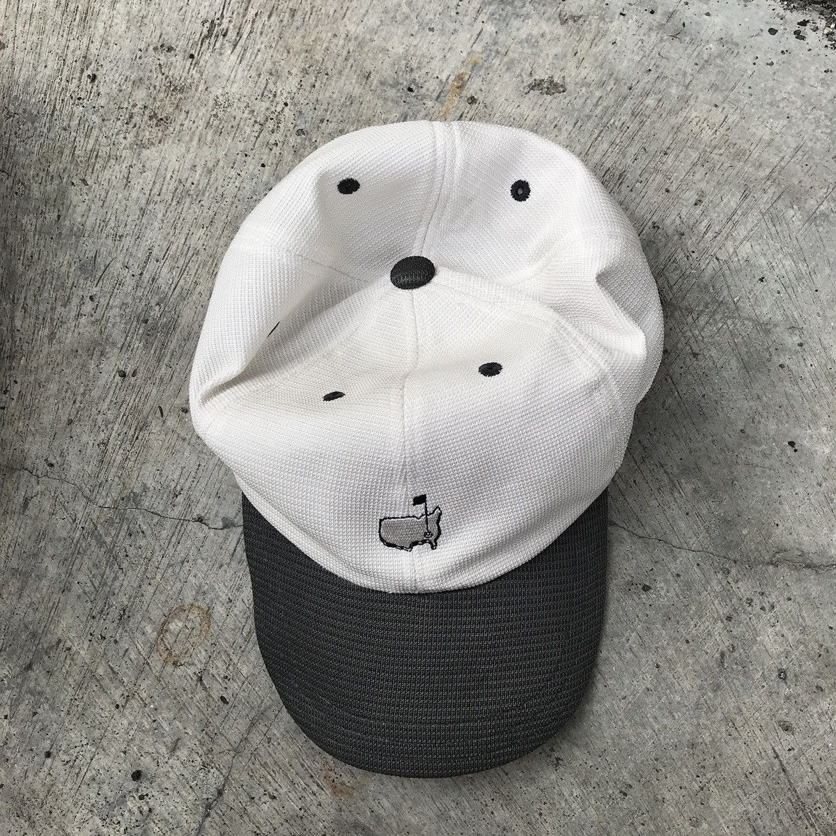 Gear for Sports Twotone masters hat. Comfortable material Size ONE SIZE - 11 Thumbnail