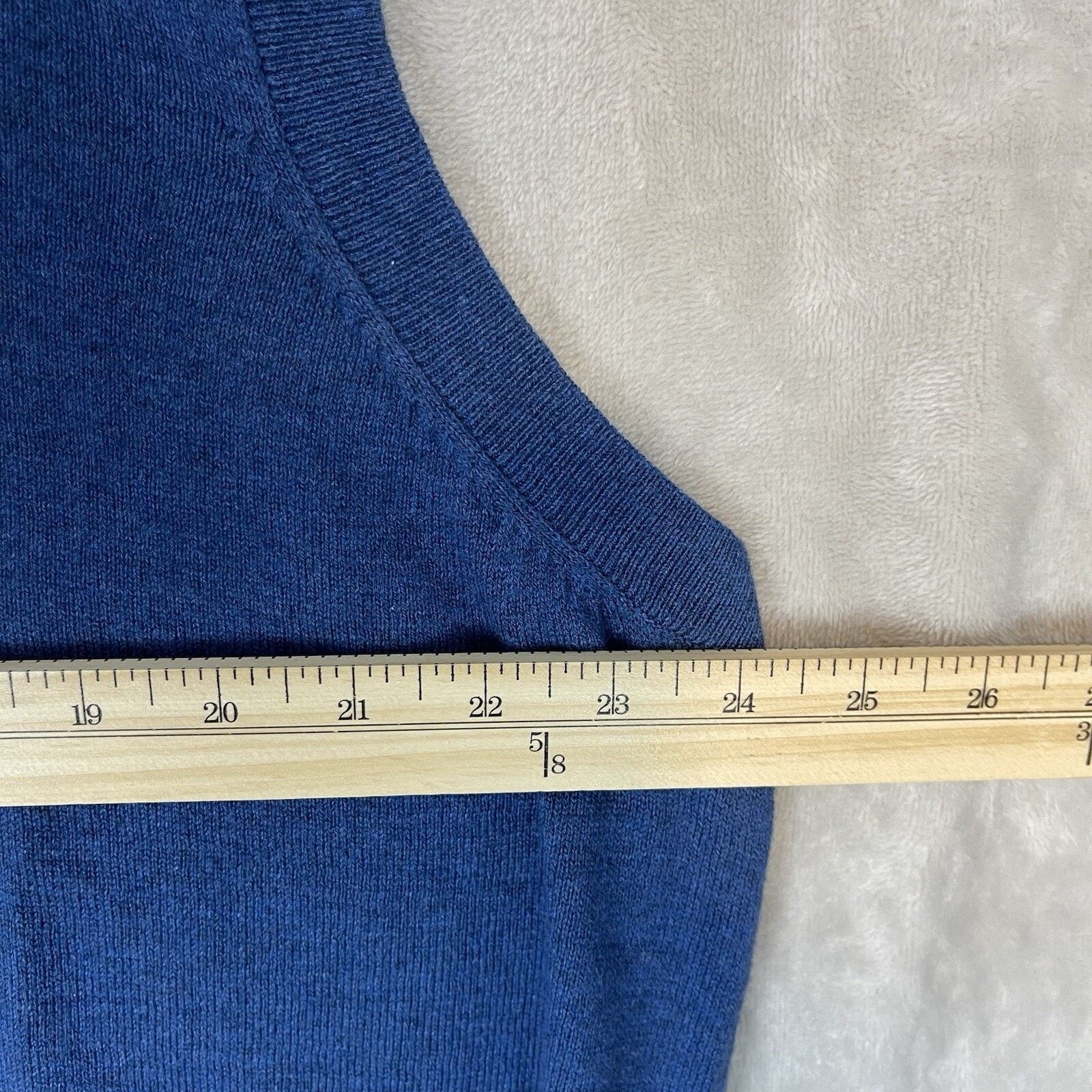 L.L. Bean L.L.Bean Men's XL Navy Cotton Cashmere V Neck Sweater Vest Size US XL / EU 56 / 4 - 7 Thumbnail