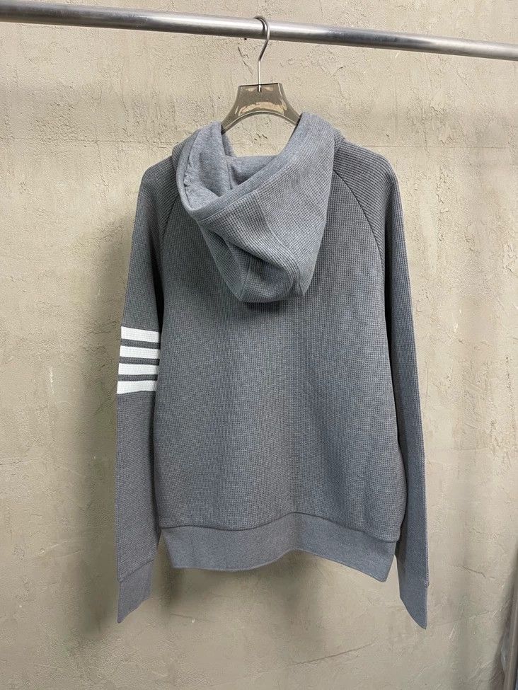Thom Browne Thom browne Gray classic four-striped waffe zipper jacket 2 Size US L / EU 52-54 / 3 - 2 Thumbnail