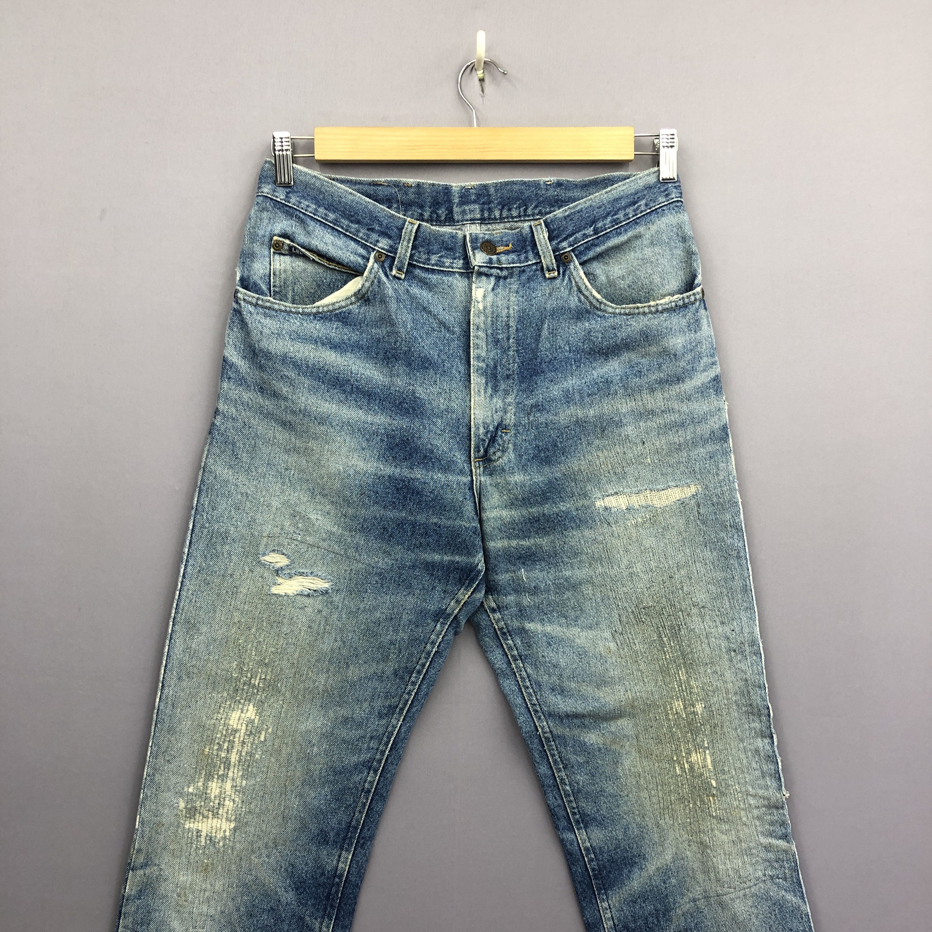 Jean × Lee × Vintage Vintage Lee Riders Distressed Jeans Faded Light Wash Denim Size US 30 / EU 46 - 3 Thumbnail