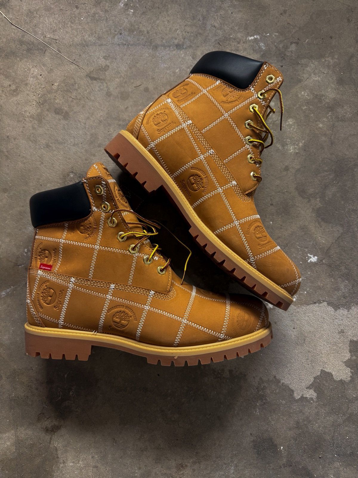 Supreme × Timberland Supreme Timberland Patchwork ‘Wheat’ Size US 12 / EU 45 - 2 Thumbnail