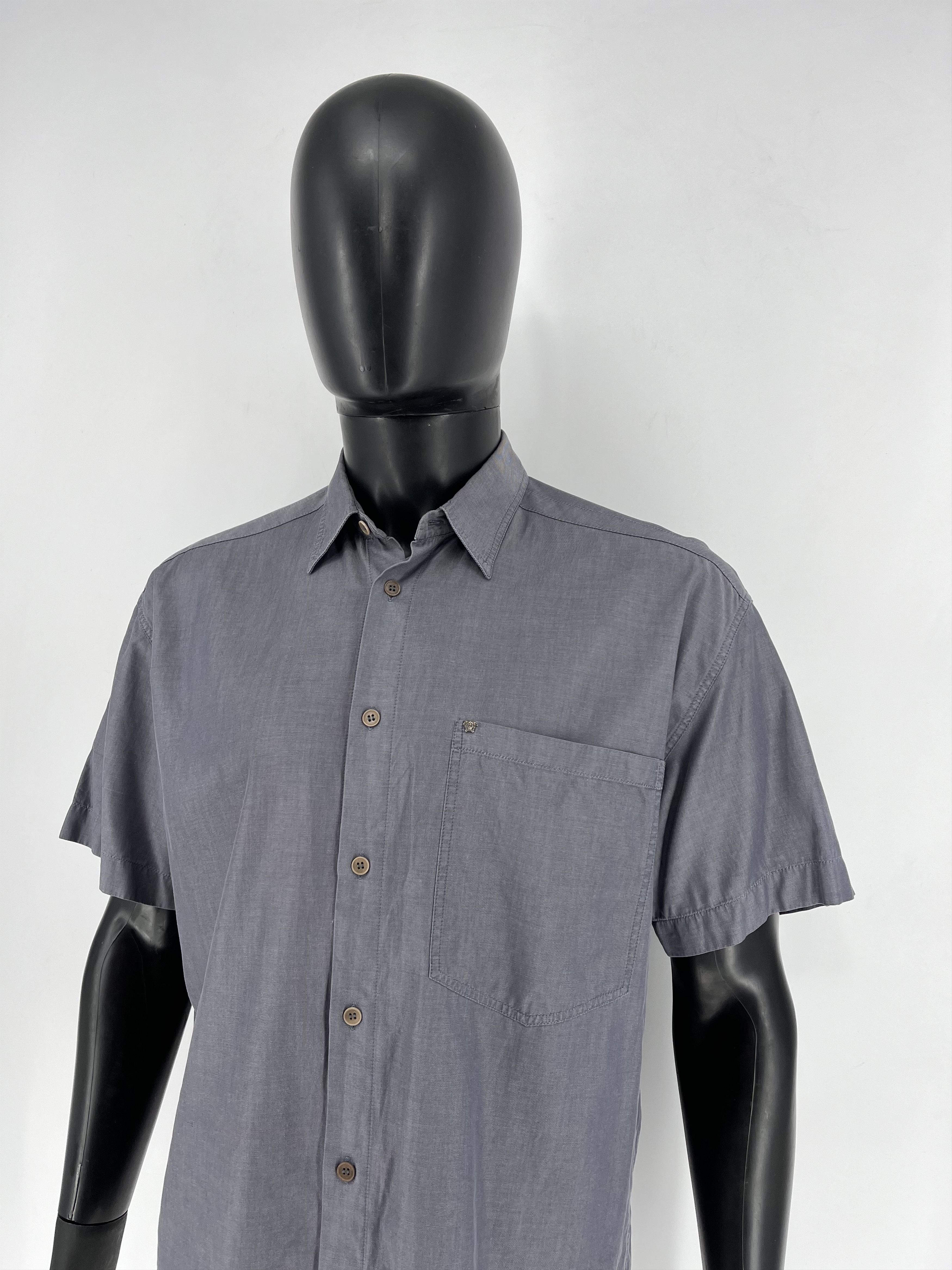 Versace Vintage Versace Classic Structure Silk Shirt 90s Size US S / EU 44-46 / 1 - 8 Thumbnail