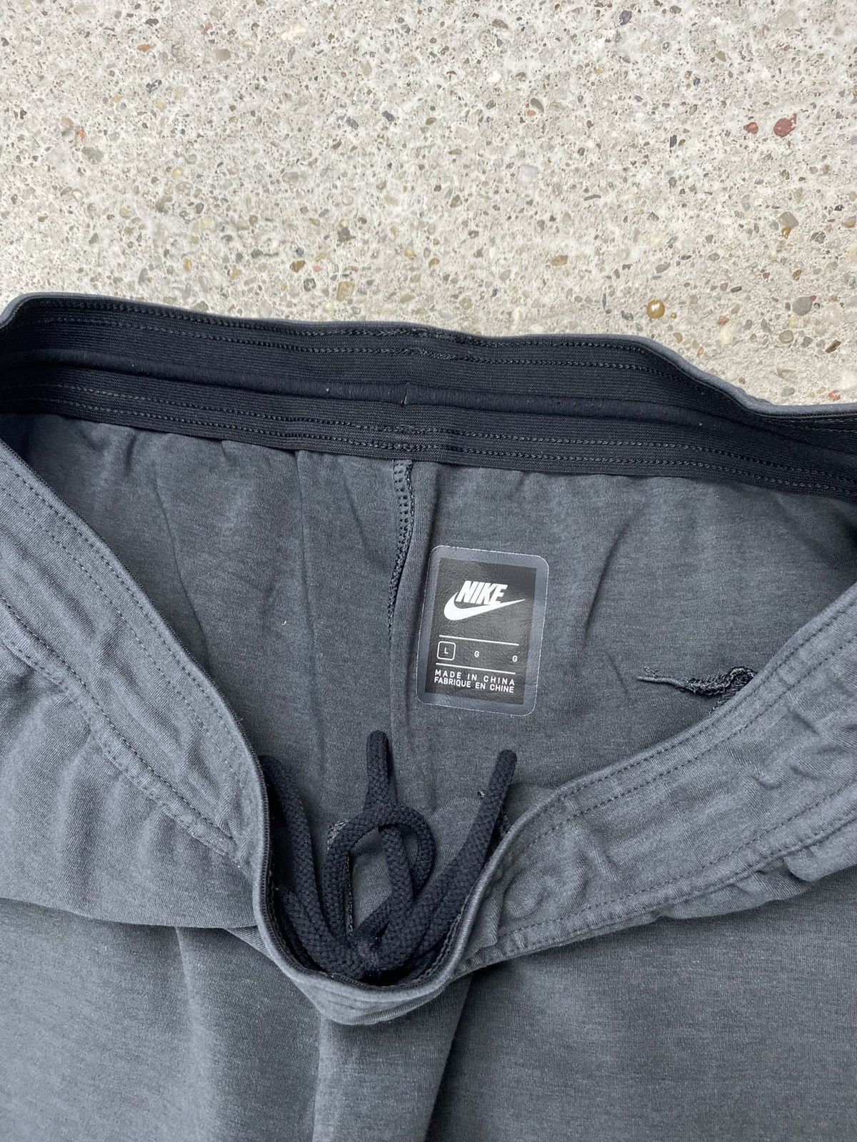 Nike Nike tech fleece fc barcelona gret swetapants football Size US 34 / EU 50 - 4 Thumbnail