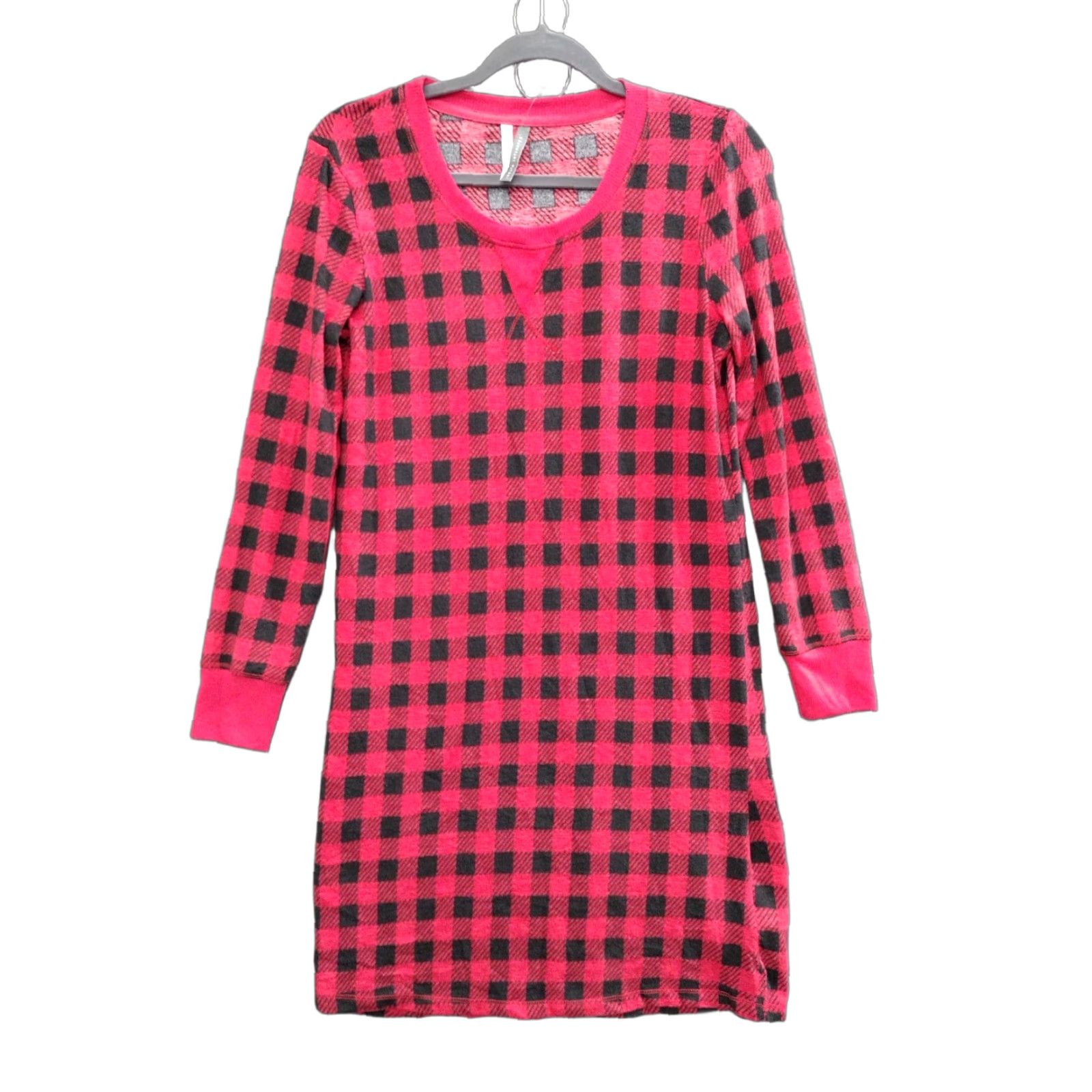 Vintage Clyn Intimates Plaid Red/Black Long Sleeve Sleepshirt Small Women's Shirt Simple Plaid Pattern Lightweight Chemise Sleepwear Season: All-Season Size S / US 4 / IT 40 - 1 Thumbnail