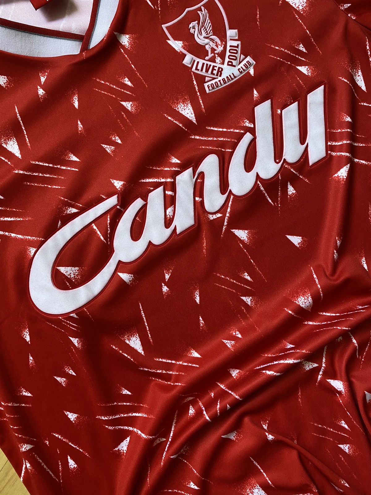 Vintage Vintage Soccer Jersey Liverpool Candy Size L Size US L / EU 52-54 / 3 - 5 Thumbnail