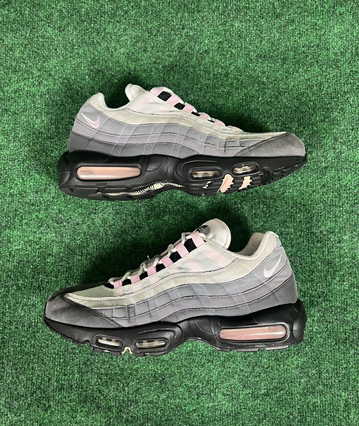 Nike Nike Air Max 95 Gunsmoke Pink Foam Grey White Black Mens 13 Size US 13 / EU 46 - 2 Thumbnail