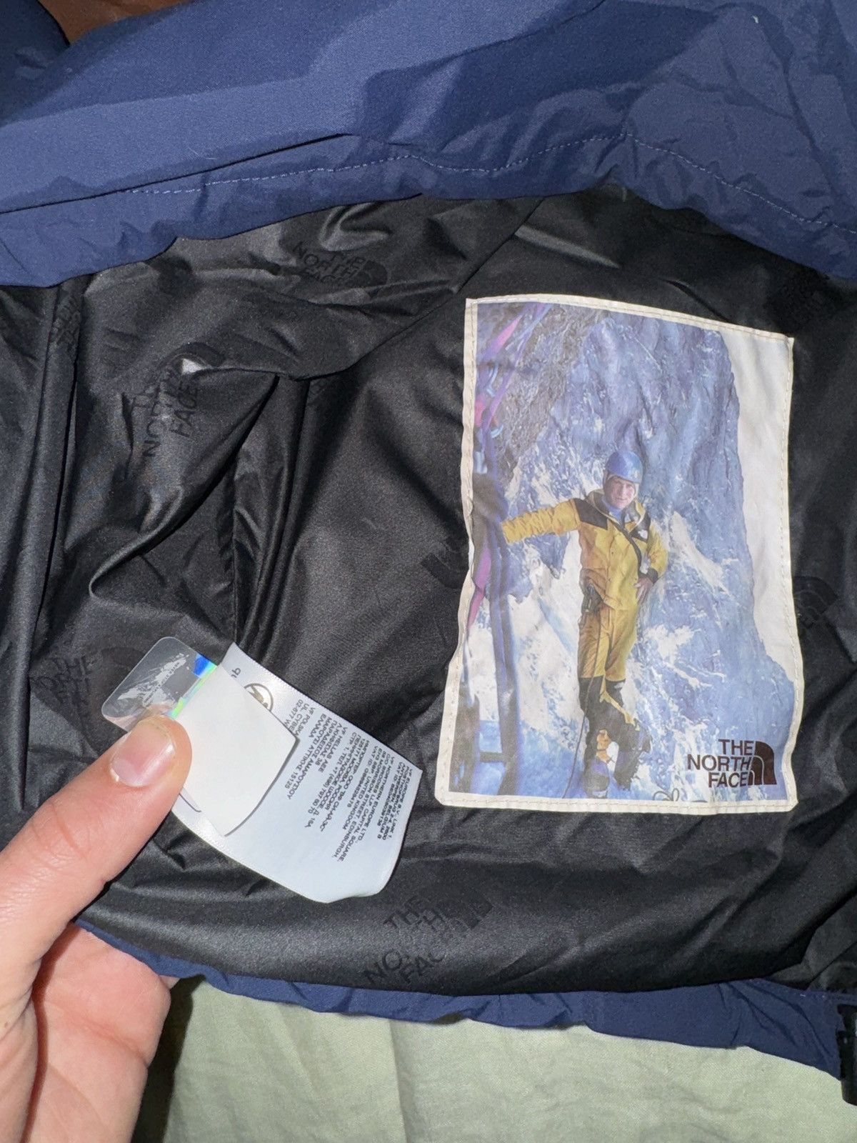 The North Face TNF The North Face 1988 Retro Mountain Jacket DryVent Size US L / EU 52-54 / 3 - 5 Thumbnail