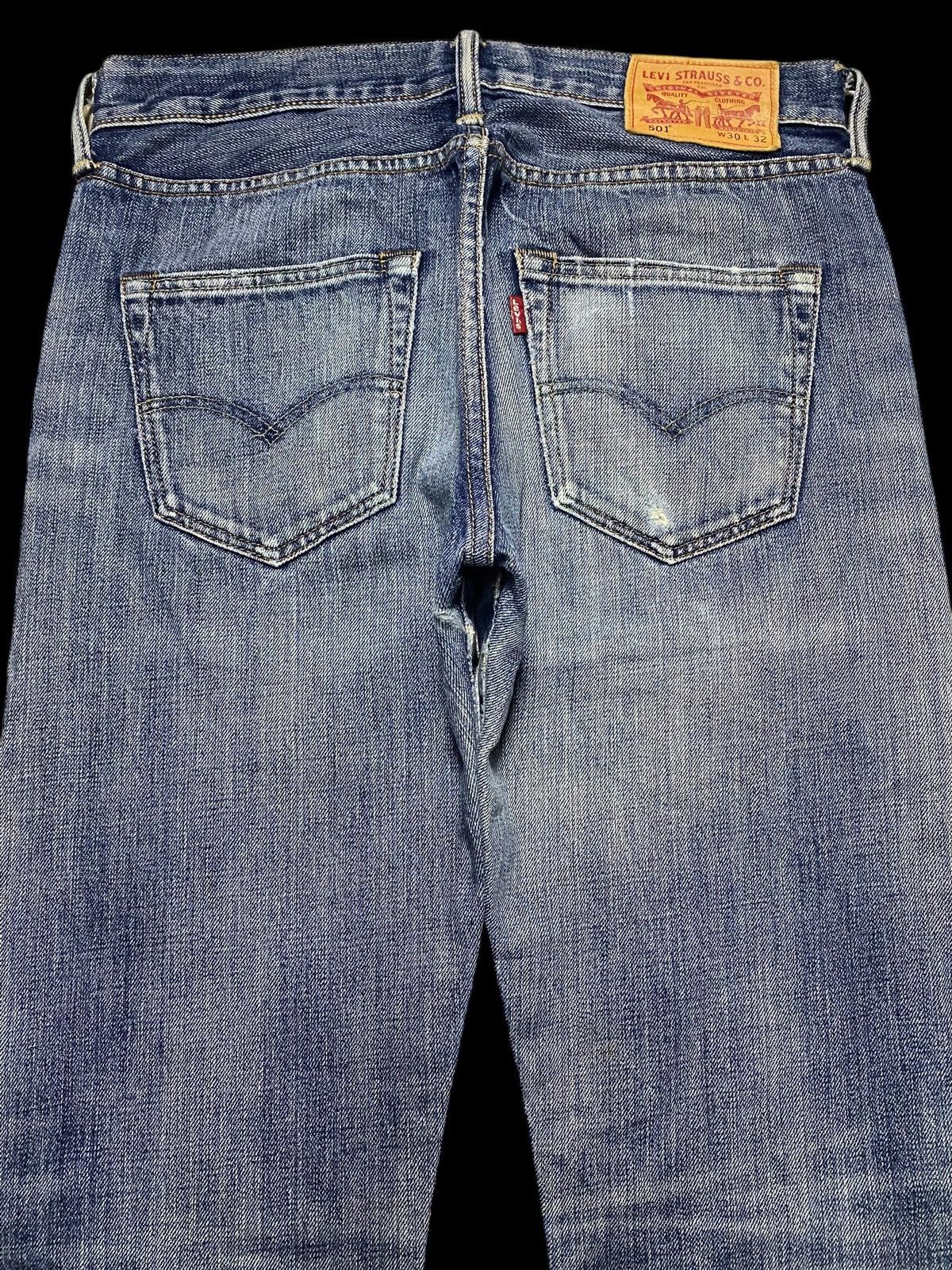 Levi's Levis 501 Blue Wash Distressed Slim Jeans Size US 31 - 4 Thumbnail