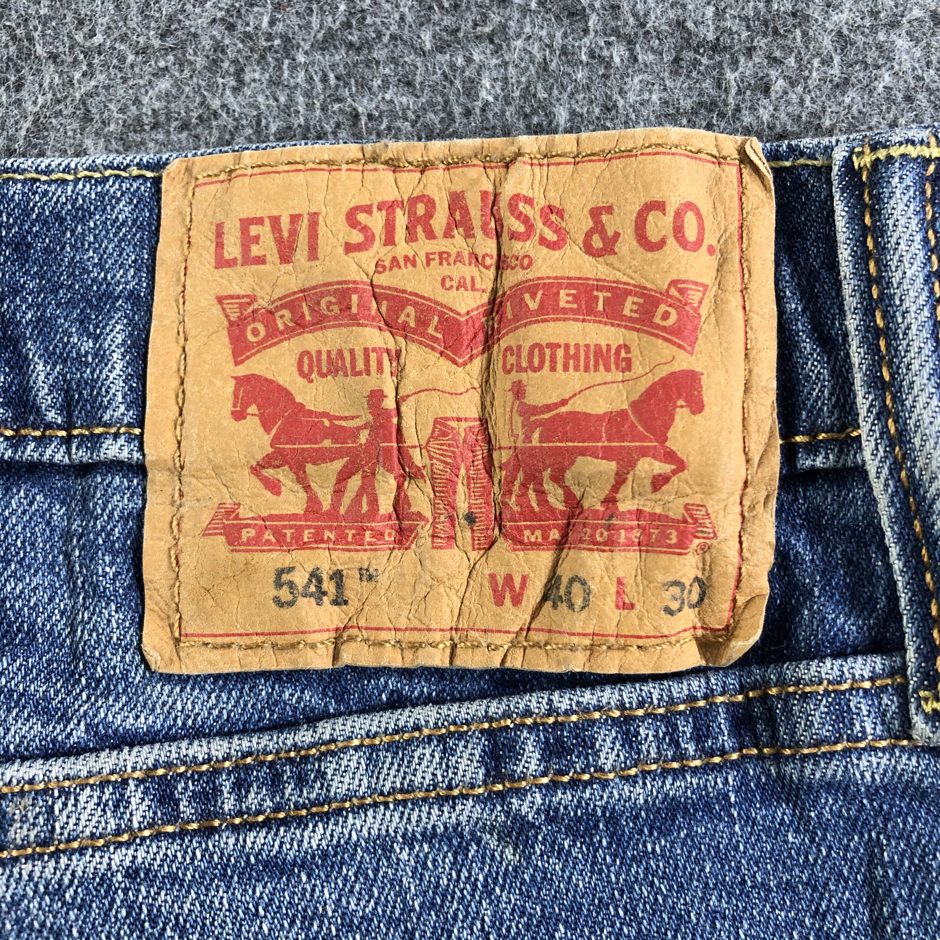 Levi's Vintage Blue Wash Levis 541 Jeans-J3116 Size US 40 / EU 56 - 5 Thumbnail