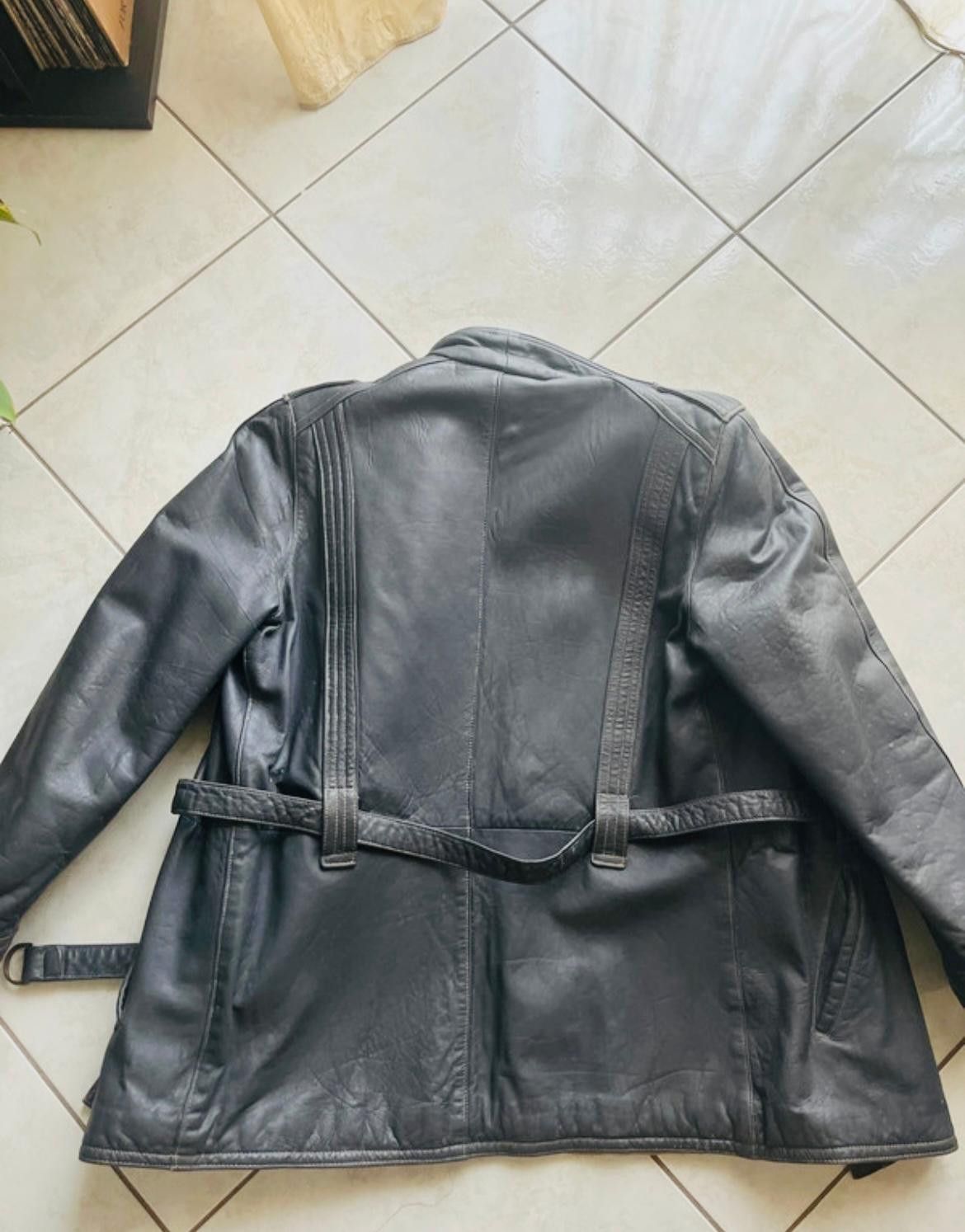 Vintage Vintage 70s Leather Coat – Timeless Design, Genuine Leather Size US M / EU 48-50 / 2 - 6 Thumbnail