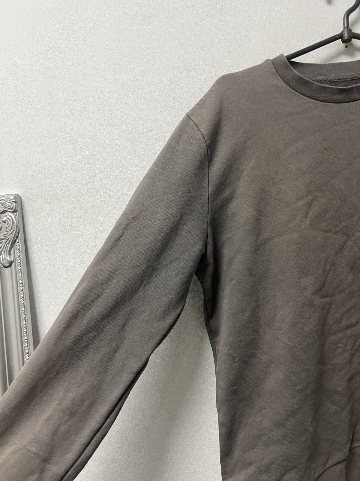 Vivienne Westwood Vintage Vivienne Westwood Sweatshirt Orb Logo Basic Pullover Size US M / EU 48-50 / 2 - 9 Thumbnail