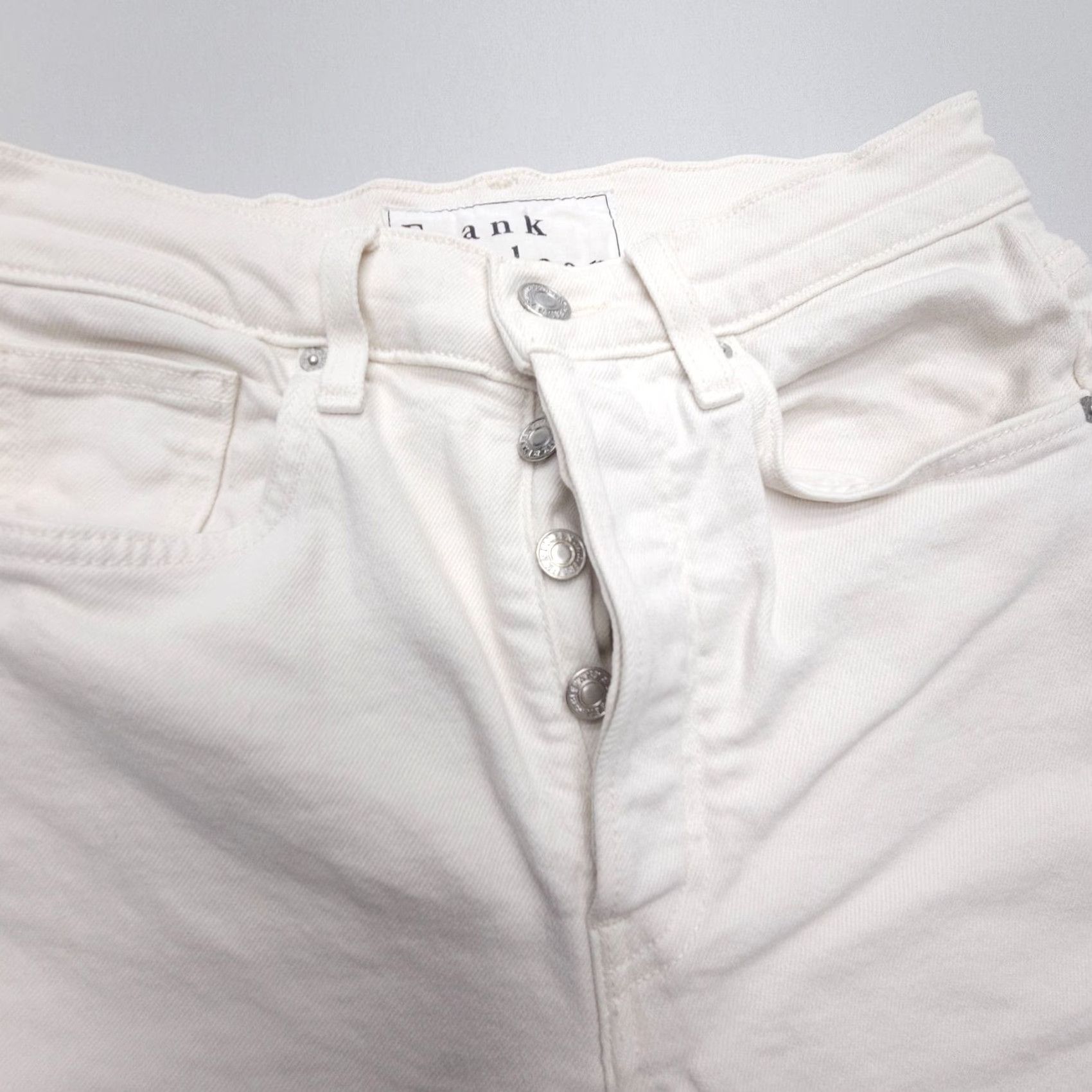 Frank & Eileen Frank & Eileen Monaghan Jeans 27 White High Rise Button Fly Jeans Womens Regular 27 in Cotton Denim Solid White Vintage City USA Size 27" / US 4 / IT 40 - 5 Thumbnail