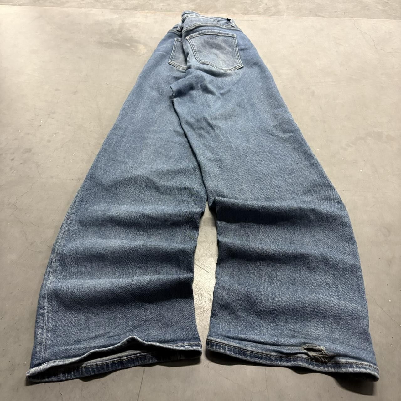 Vintage Crazy Vintage Y2K/2000s Baggy Wideleg YMI Medium Blue Wash Denim Jeans! Size US 30 / EU 46 - 4 Thumbnail