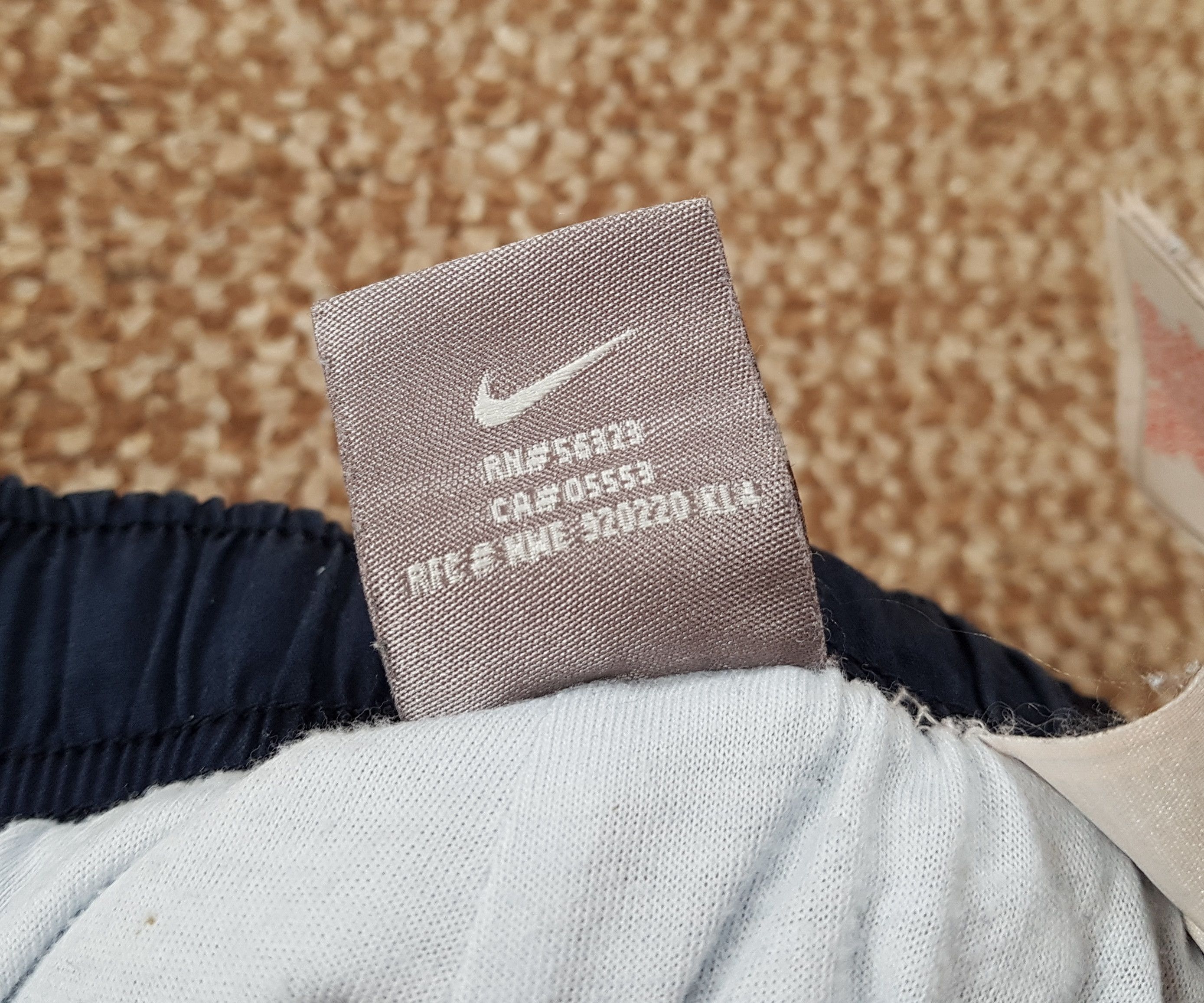 Nike Vintage y2k Nike Wide Leg Loose Baggy Fit Track Pants sz L Size US 34 / EU 50 - 10 Thumbnail