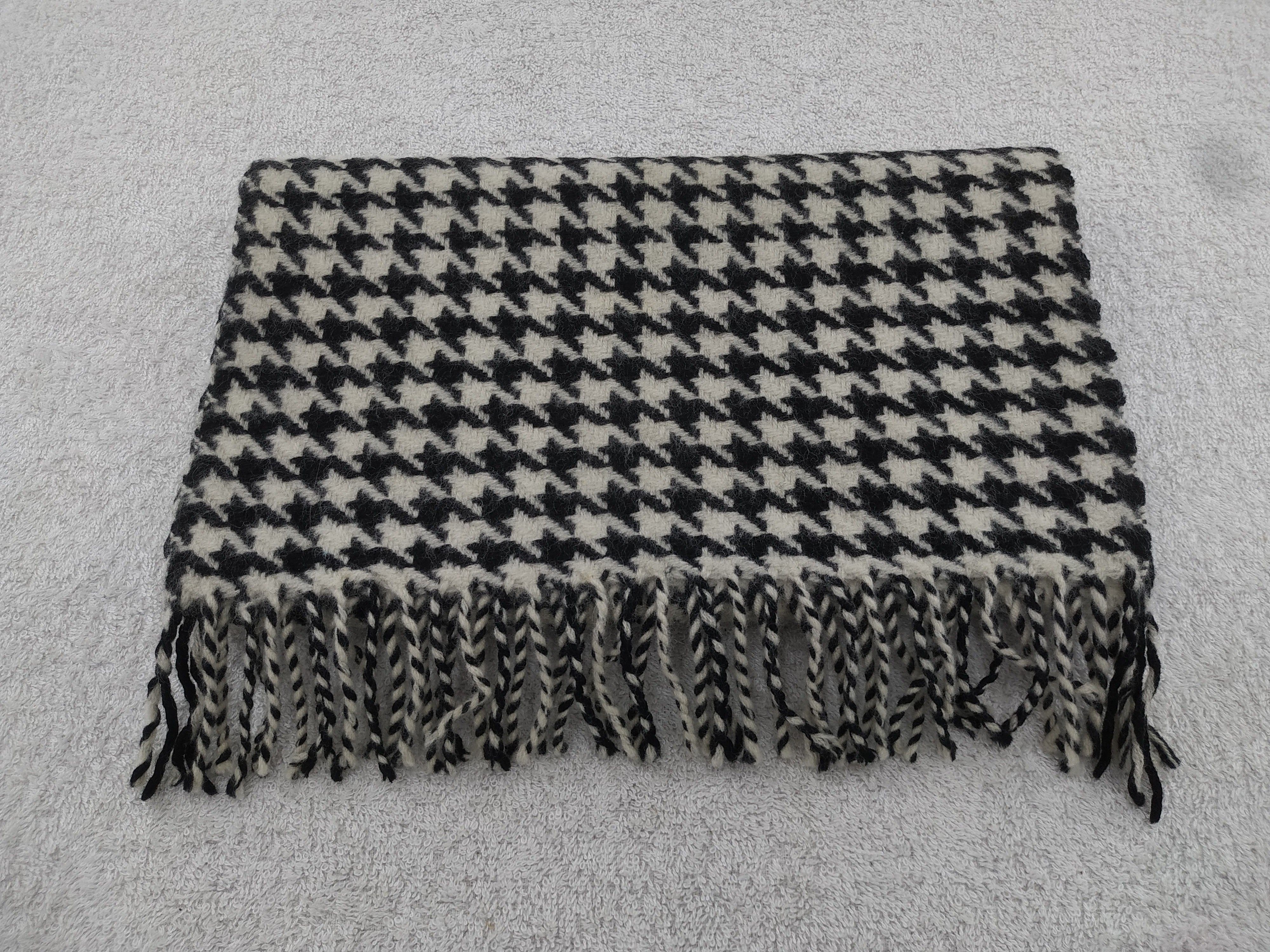 Paul Smith Paul Smith Scarf / Muffler / Neckwear - WW436 Size ONE SIZE - 2 Thumbnail