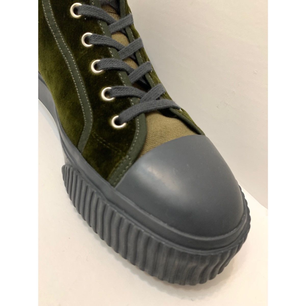 Theory THEORY CHUNKY VELVET HI-TOP SNEAKER Size US 11 / EU 44 - 4 Thumbnail