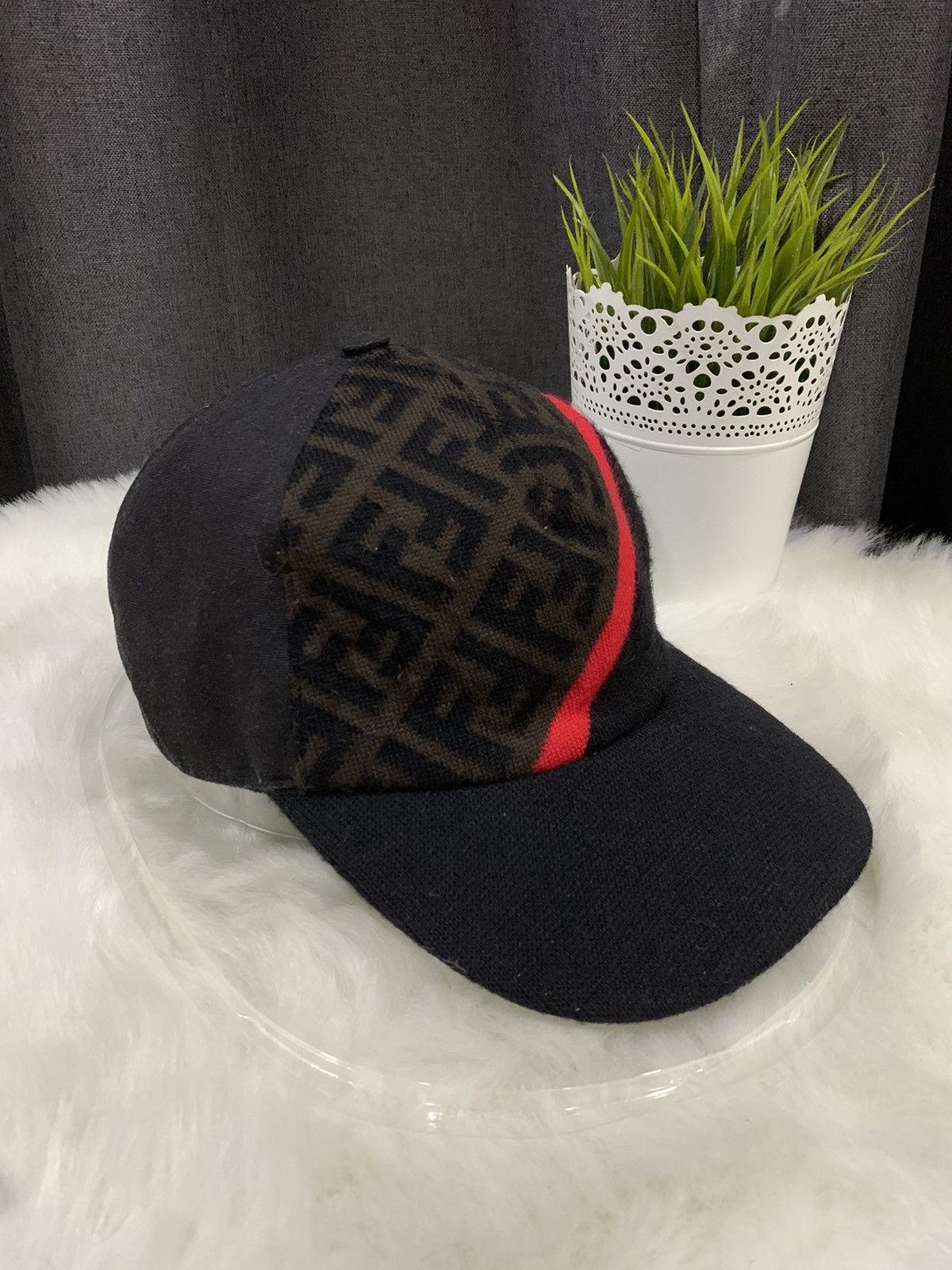 Fendi FENDI Caps FF Zucca Virgin Wool Size ONE SIZE - 5 Thumbnail