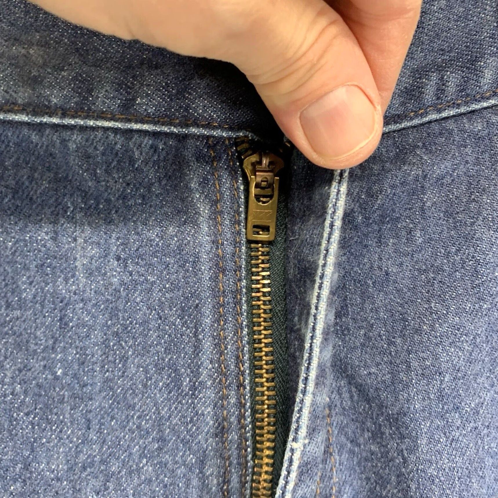 Carhartt VINTAGE Carhartt Jeans Men 40x31 Flame-Resistant Relaxed Fit Denim Made in USA Retro 90s Size US 40 / EU 56 - 7 Thumbnail
