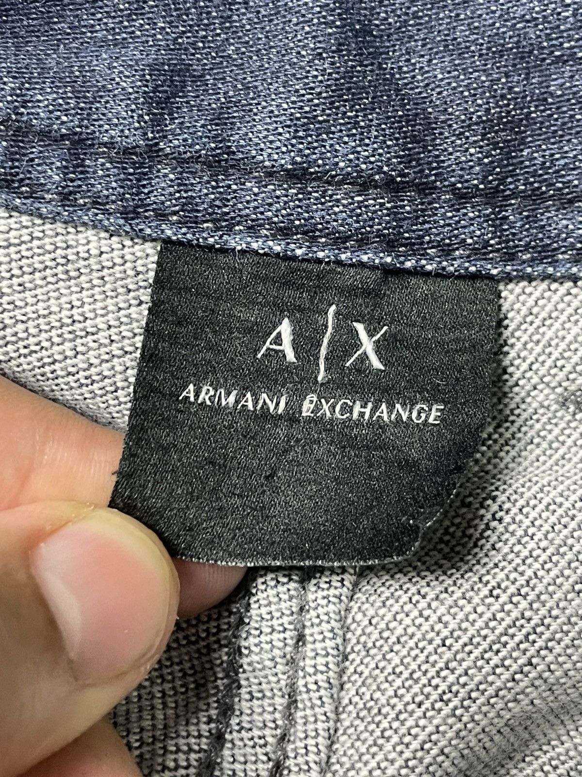Armani Exchange × Vintage ARMANI EXCHANGE Distressed Ripped Jeans (91) Size US 33 - 9 Thumbnail