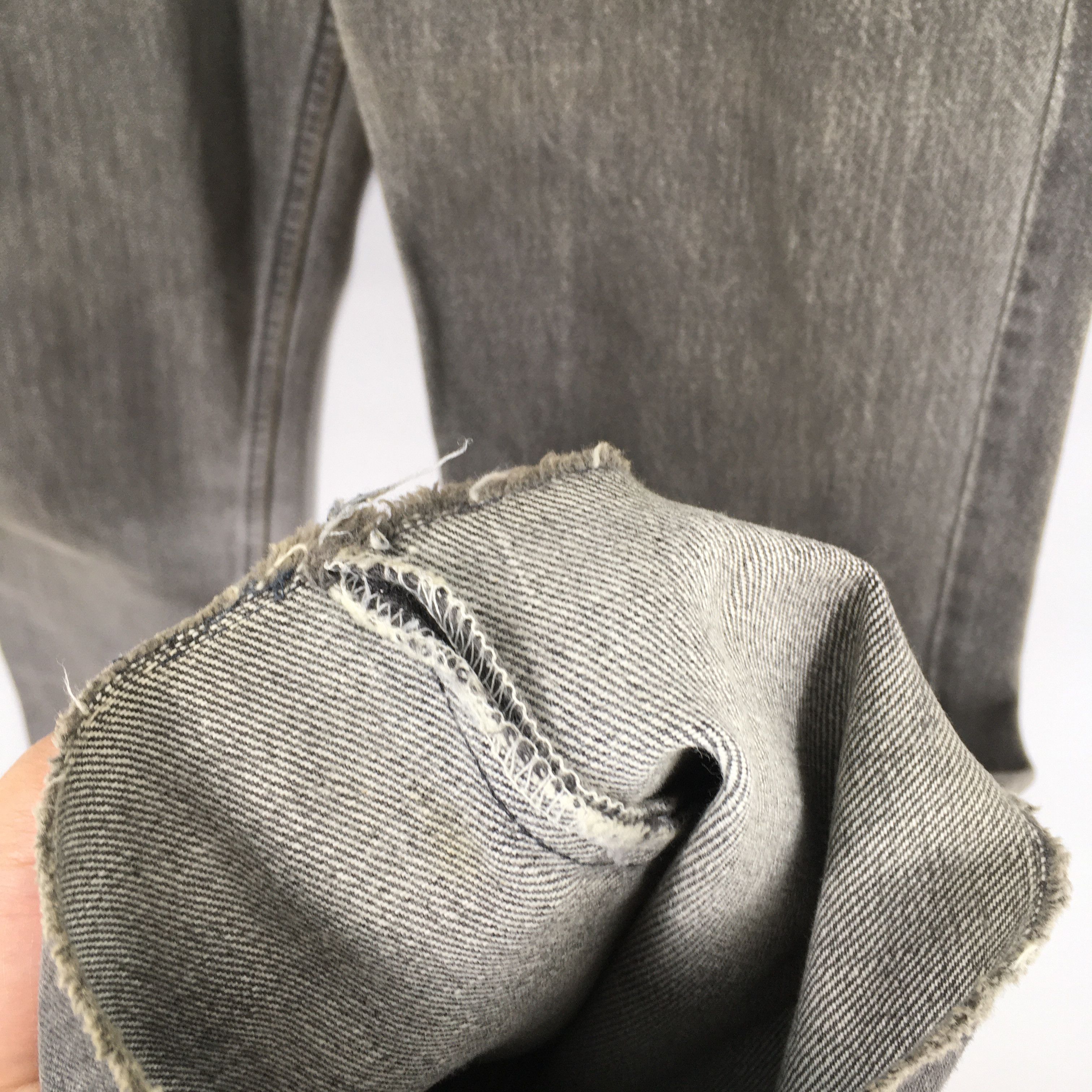 Levi's Size 30x31 Vintage 90s Levi's 501 Faded Black Jeans S1137 Size US 30 / EU 46 - 5 Thumbnail